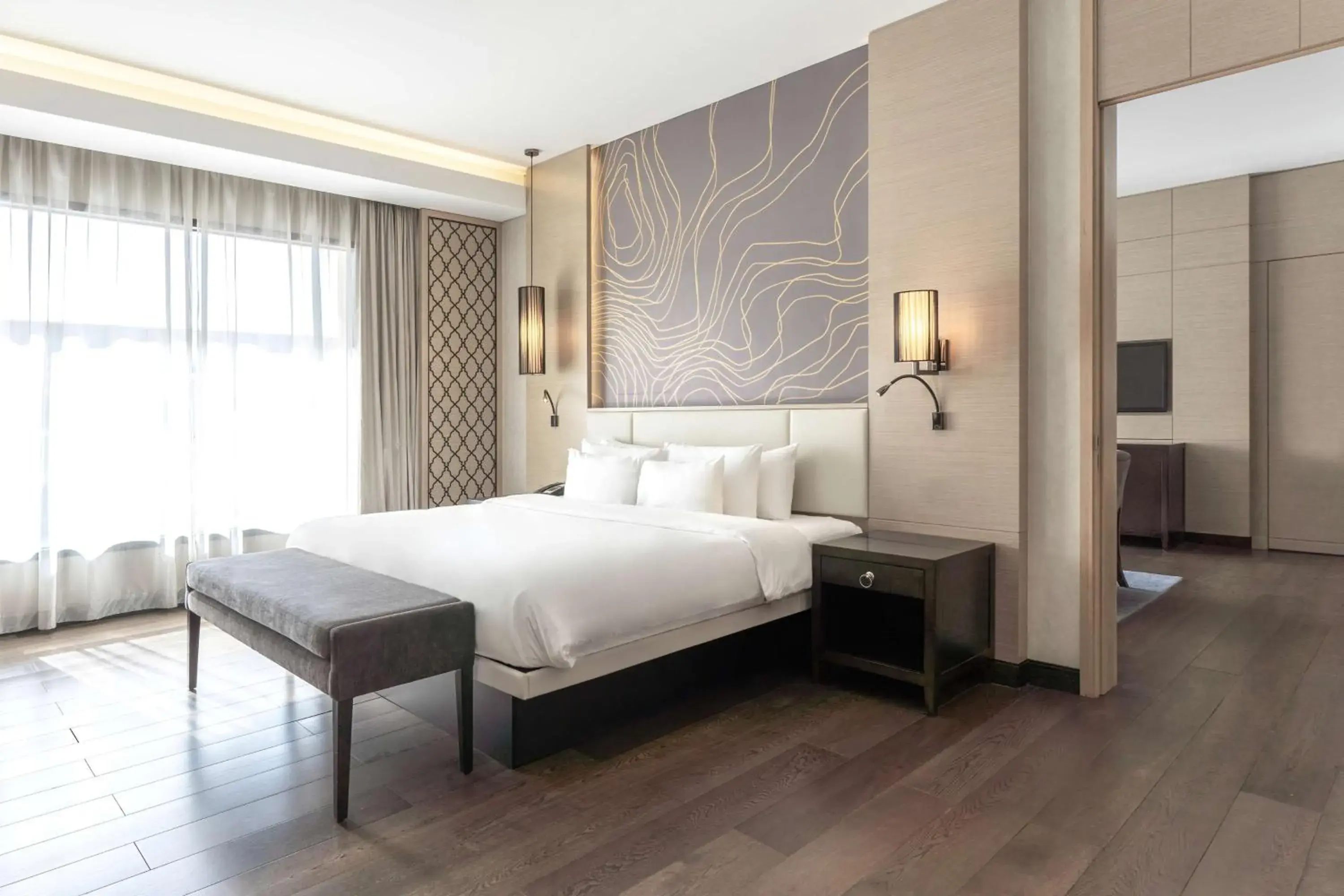 Bedroom, Bed in Radisson Collection Muscat, Hormuz Grand Bedroom, Bed in Radisson Collection Muscat, Hormuz Grand