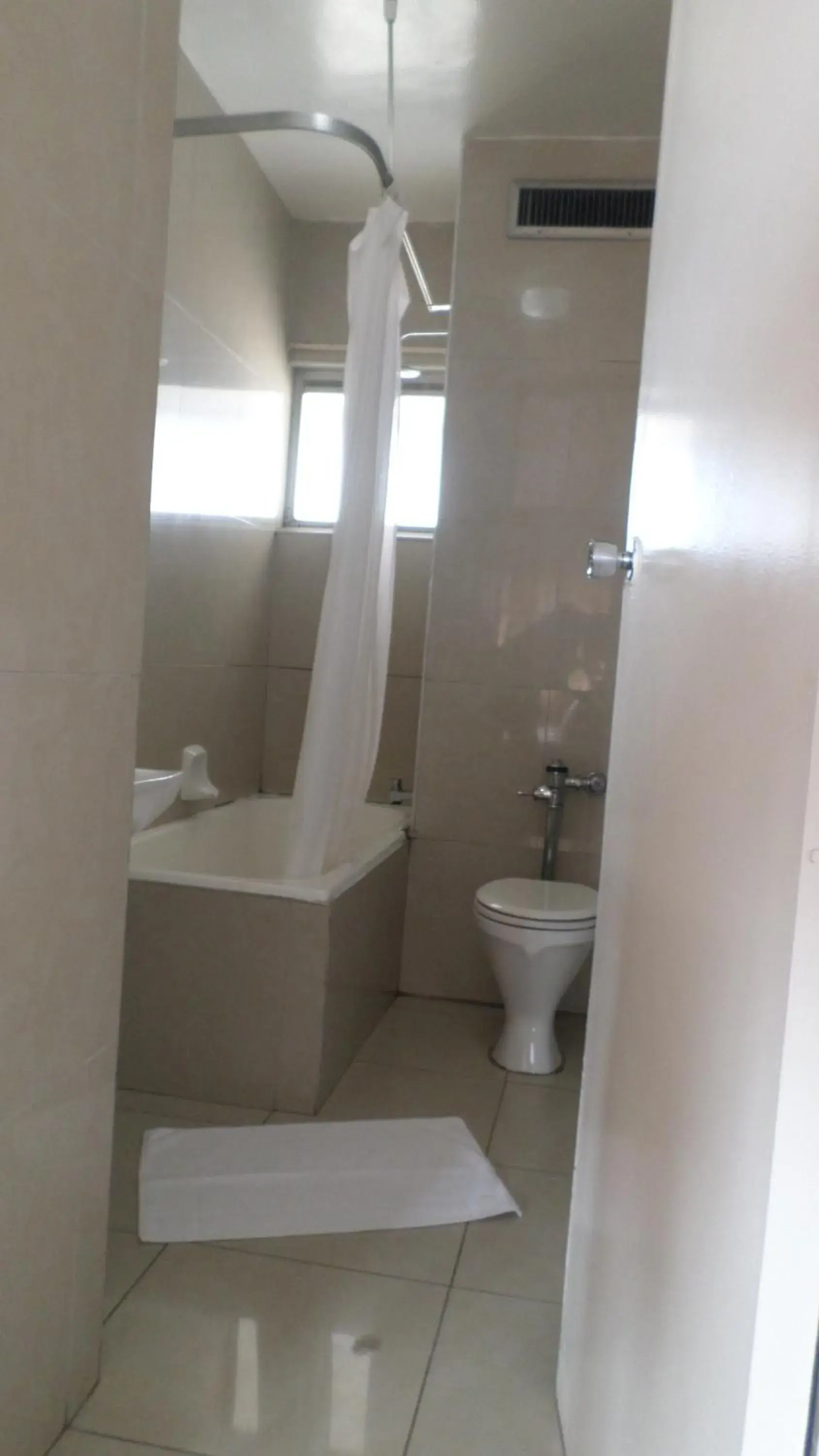 Bathroom in Coastlands Durban Self Catering Holiday Apartments