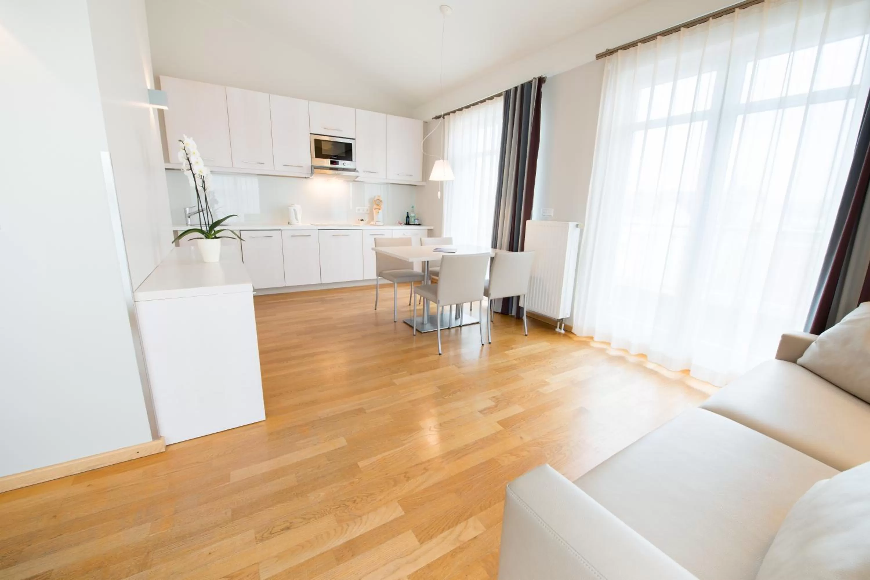 Coffee/tea facilities in Nymphe Strandhotel & Apartments