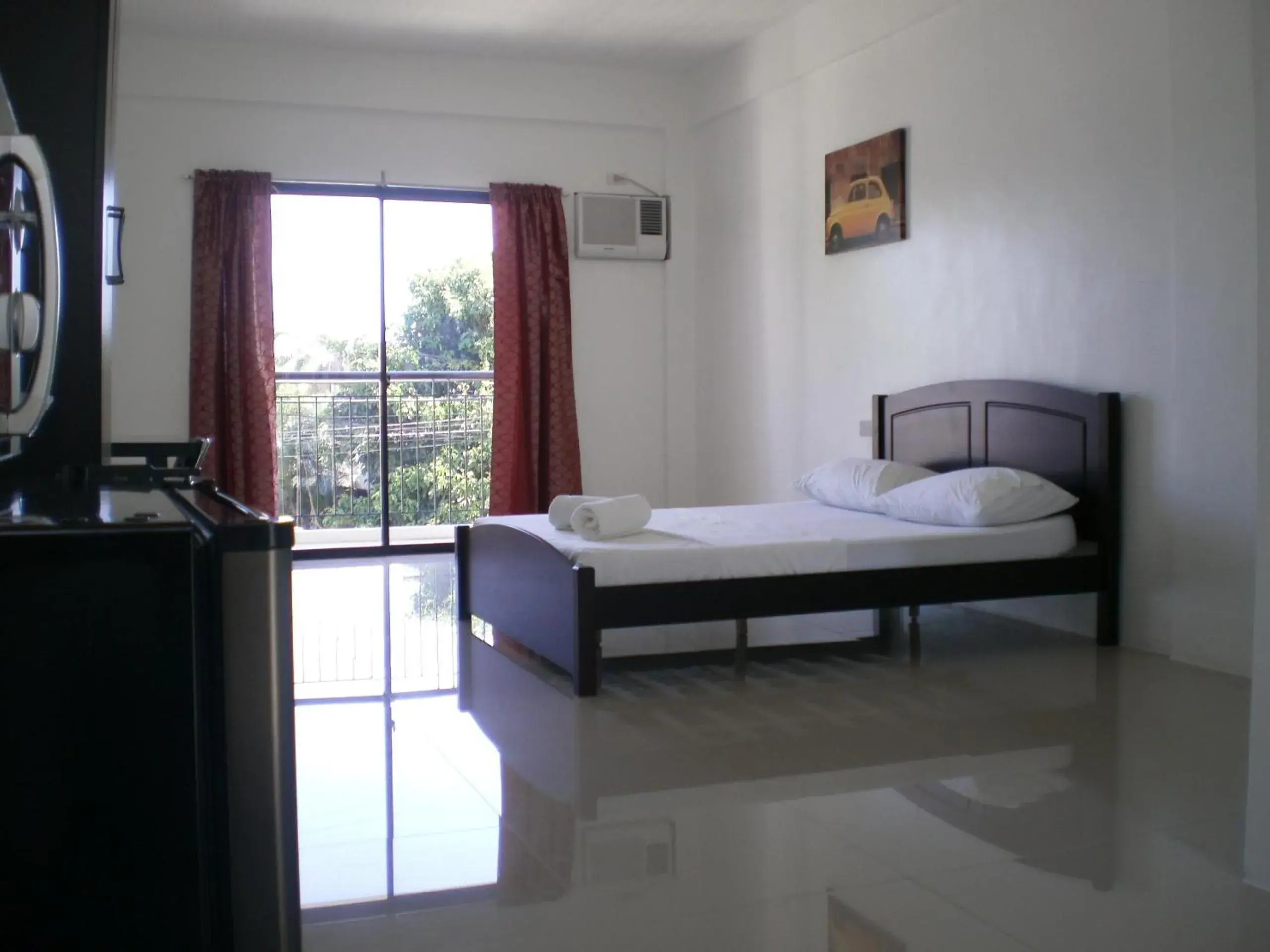 Photo of the whole room, Bed in The Palines Apartment and Guesthouse