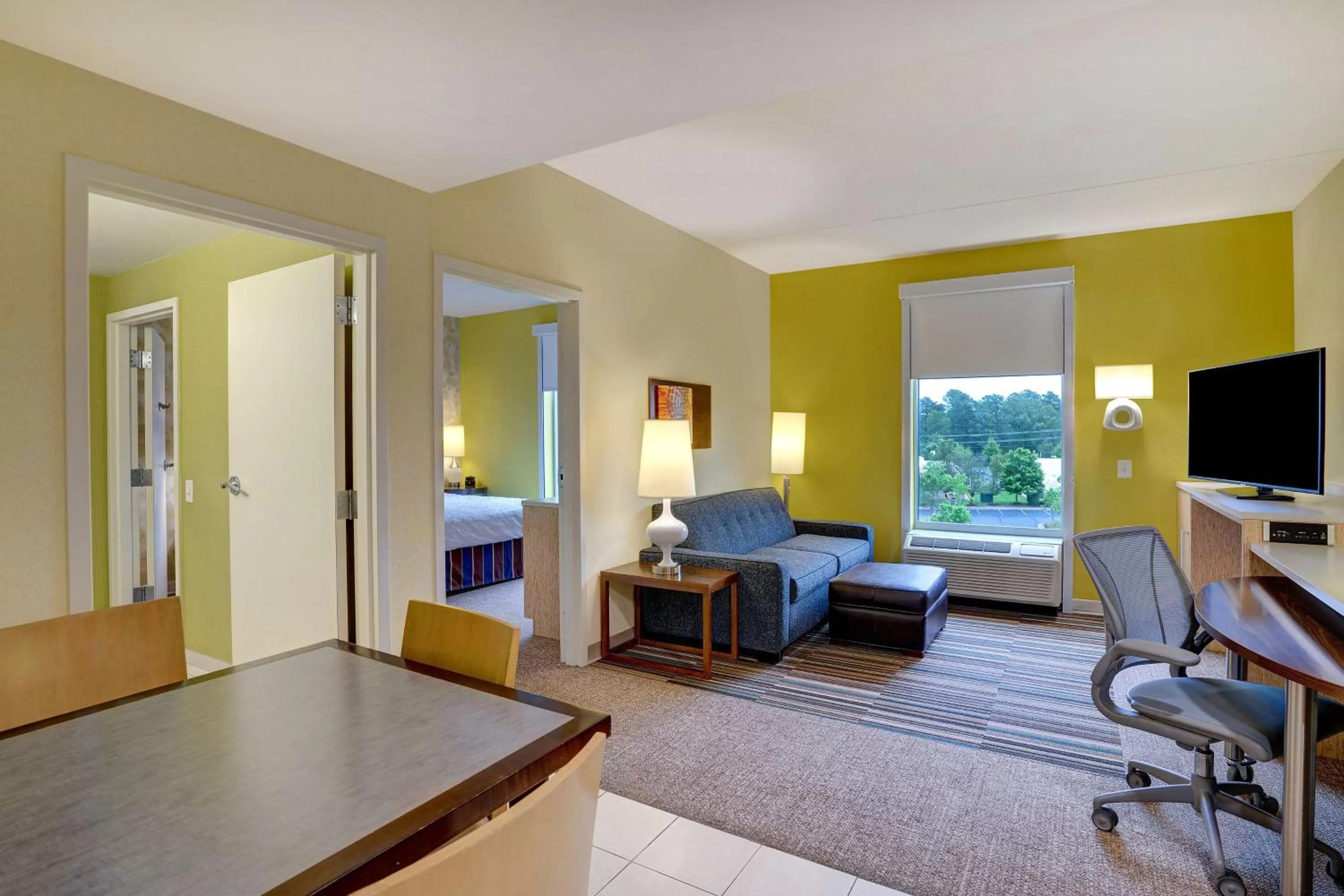 One-Bedroom Queen Suite with Sofabed- Non Smoking in Home2 Suites by Hilton Lexington Park Patuxent River NAS, MD