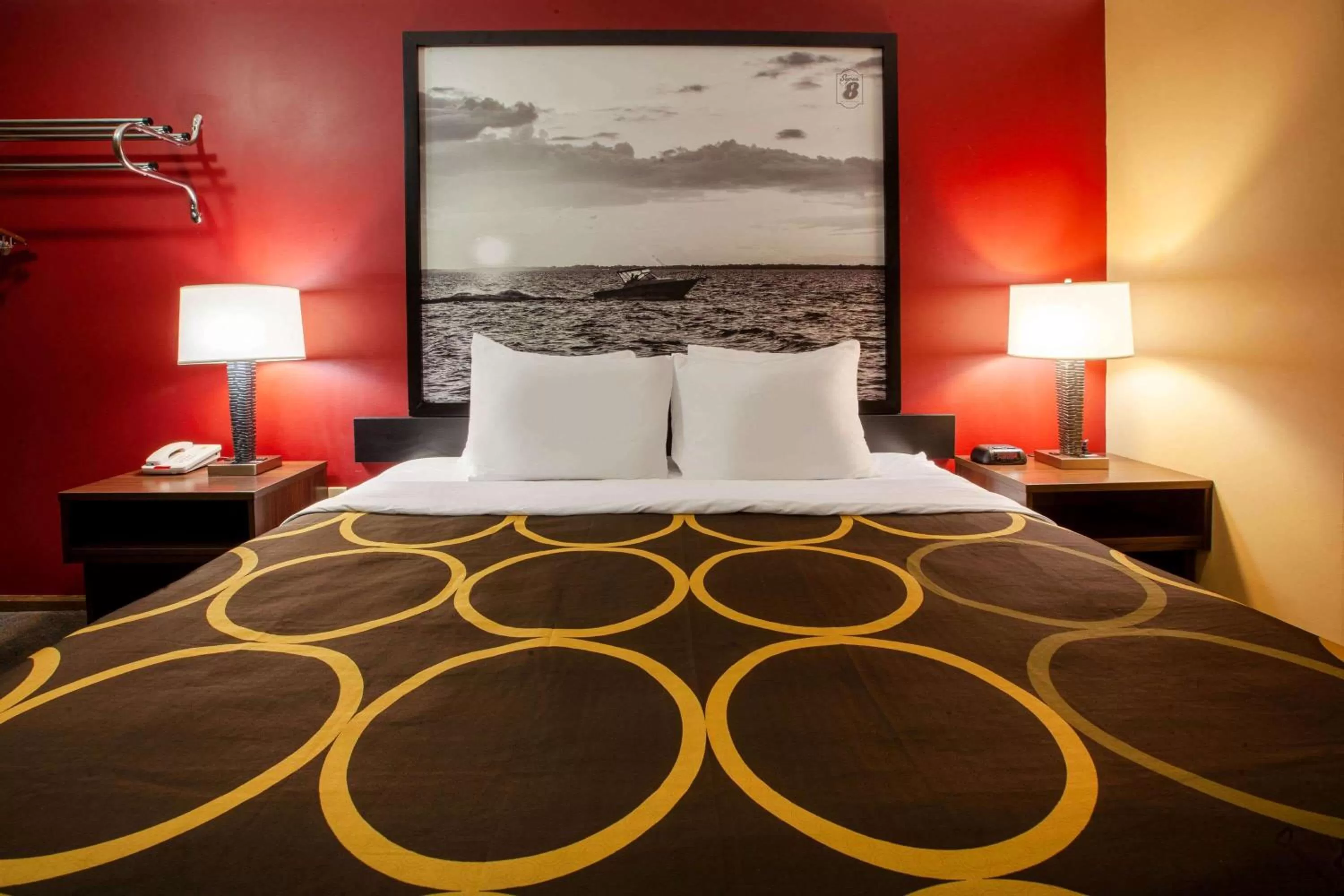 Photo of the whole room, Bed in Super 8 by Wyndham Sandusky