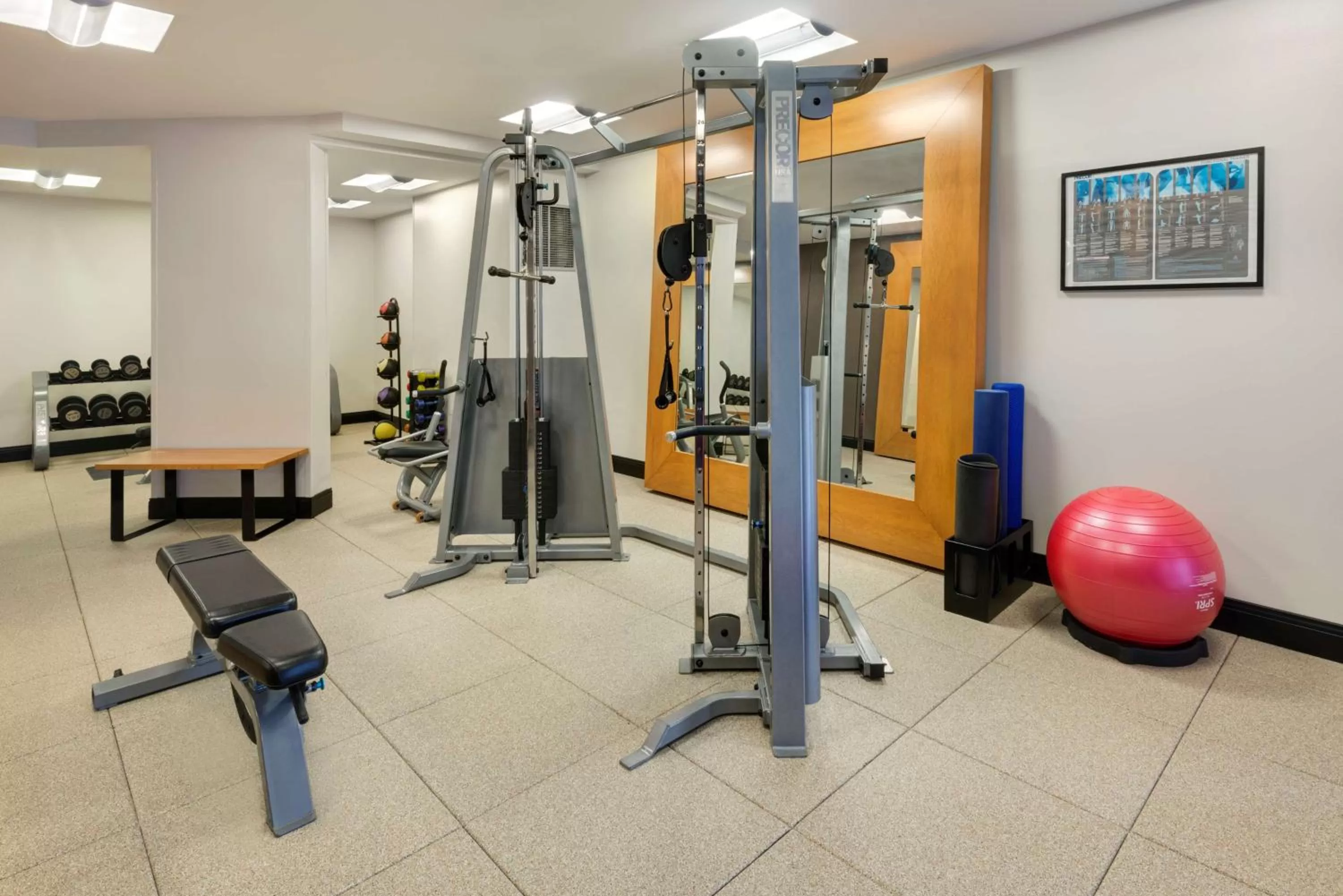 Fitness centre/facilities in Hilton Houston Post Oak by the Galleria
