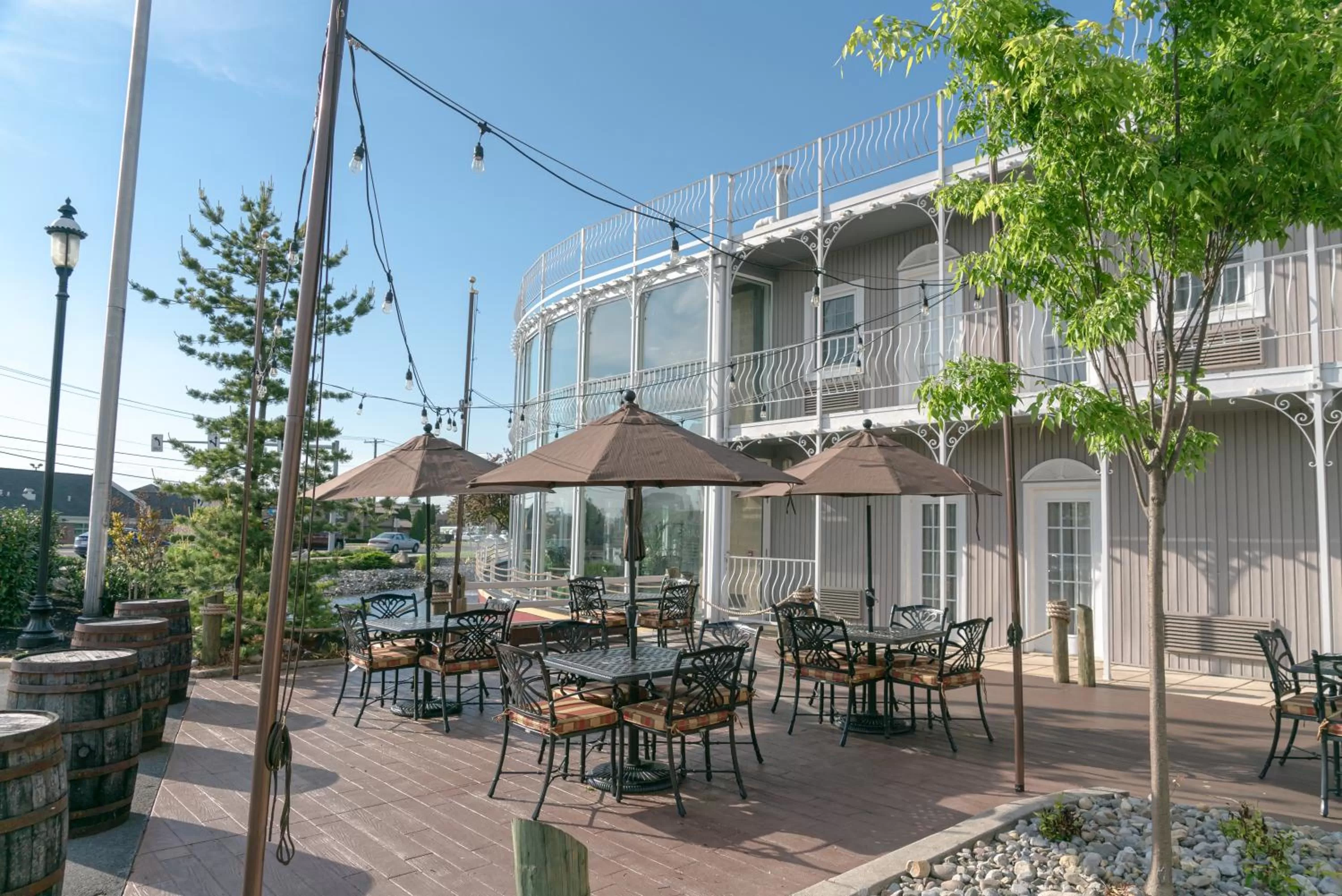 Property building in Fulton Steamboat Inn