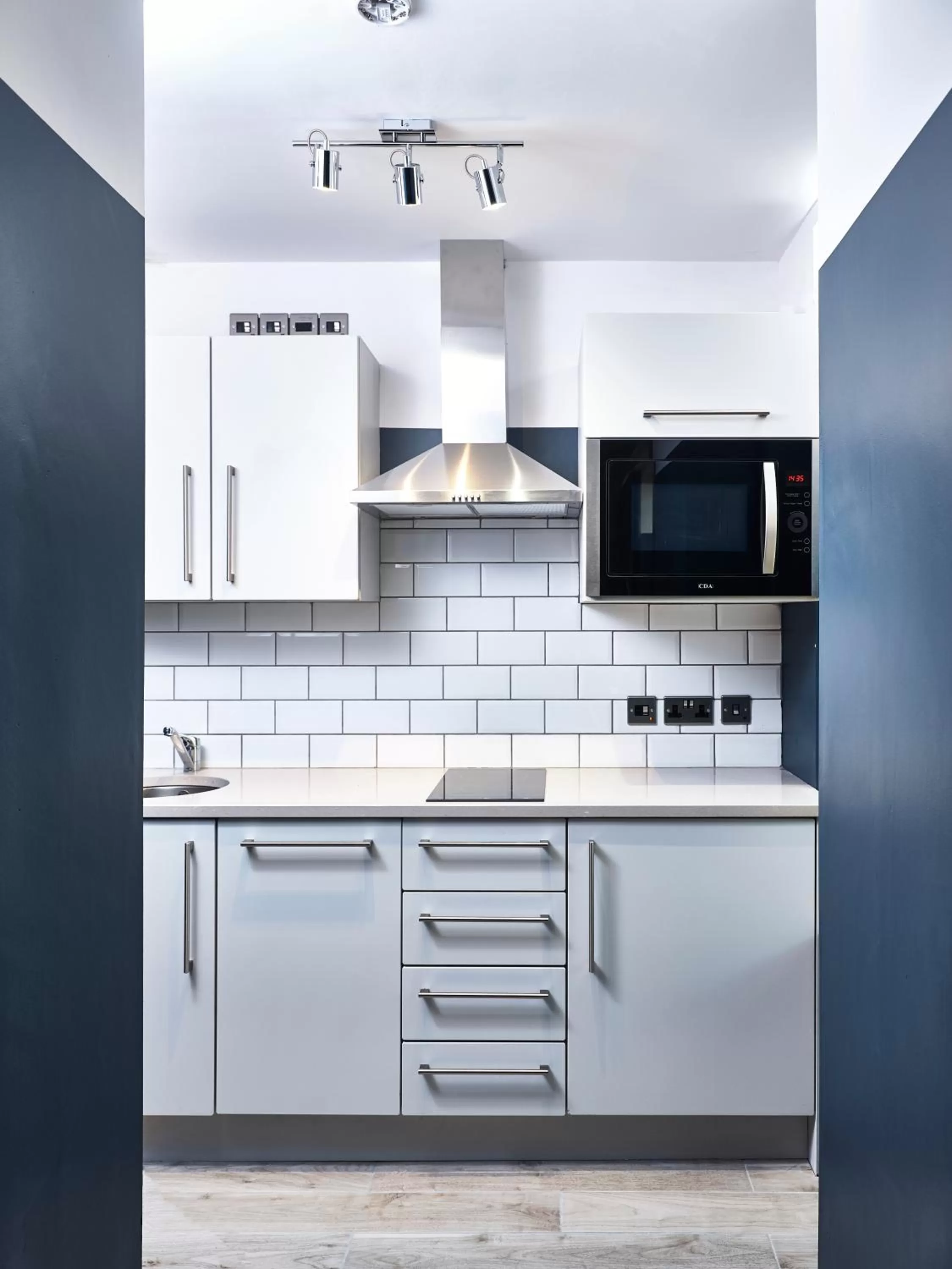 Kitchen or kitchenette in The Flint Hotel