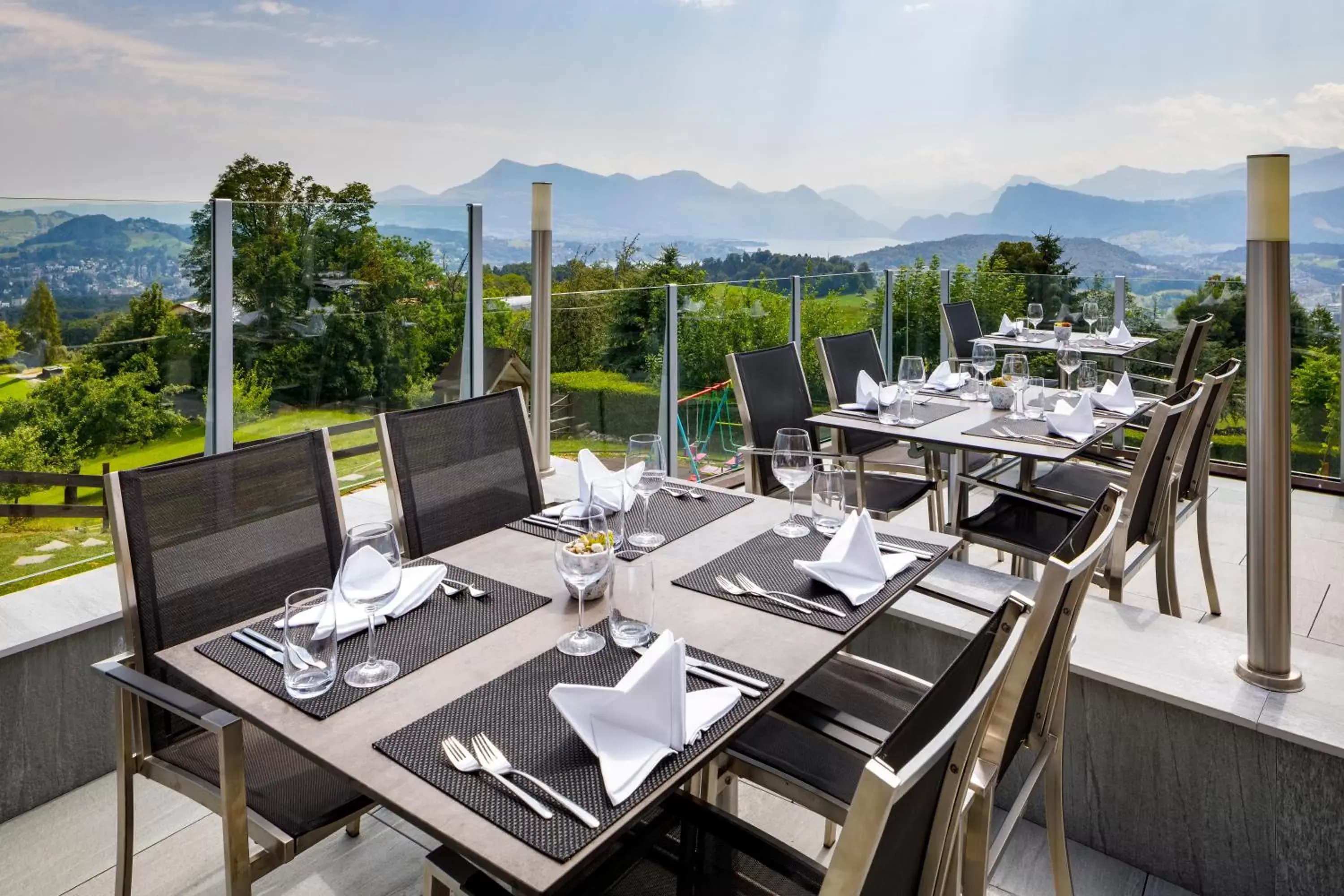 Balcony/Terrace, Restaurant/Places to Eat in Hotel Sonnenberg