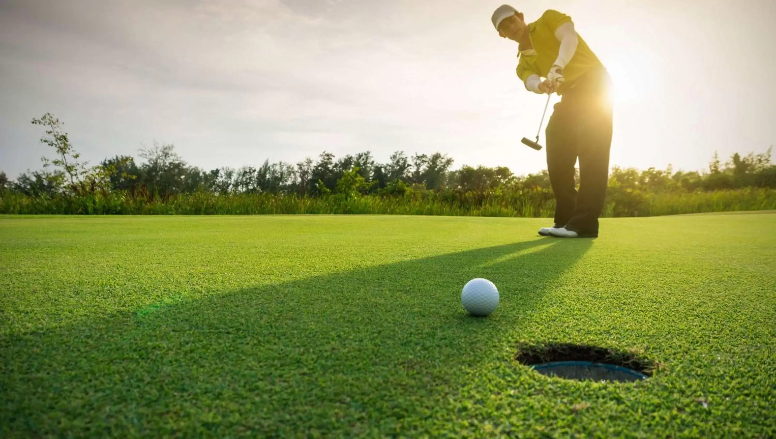 Nearby landmark, Golf in Magnuson Hotel Blythe