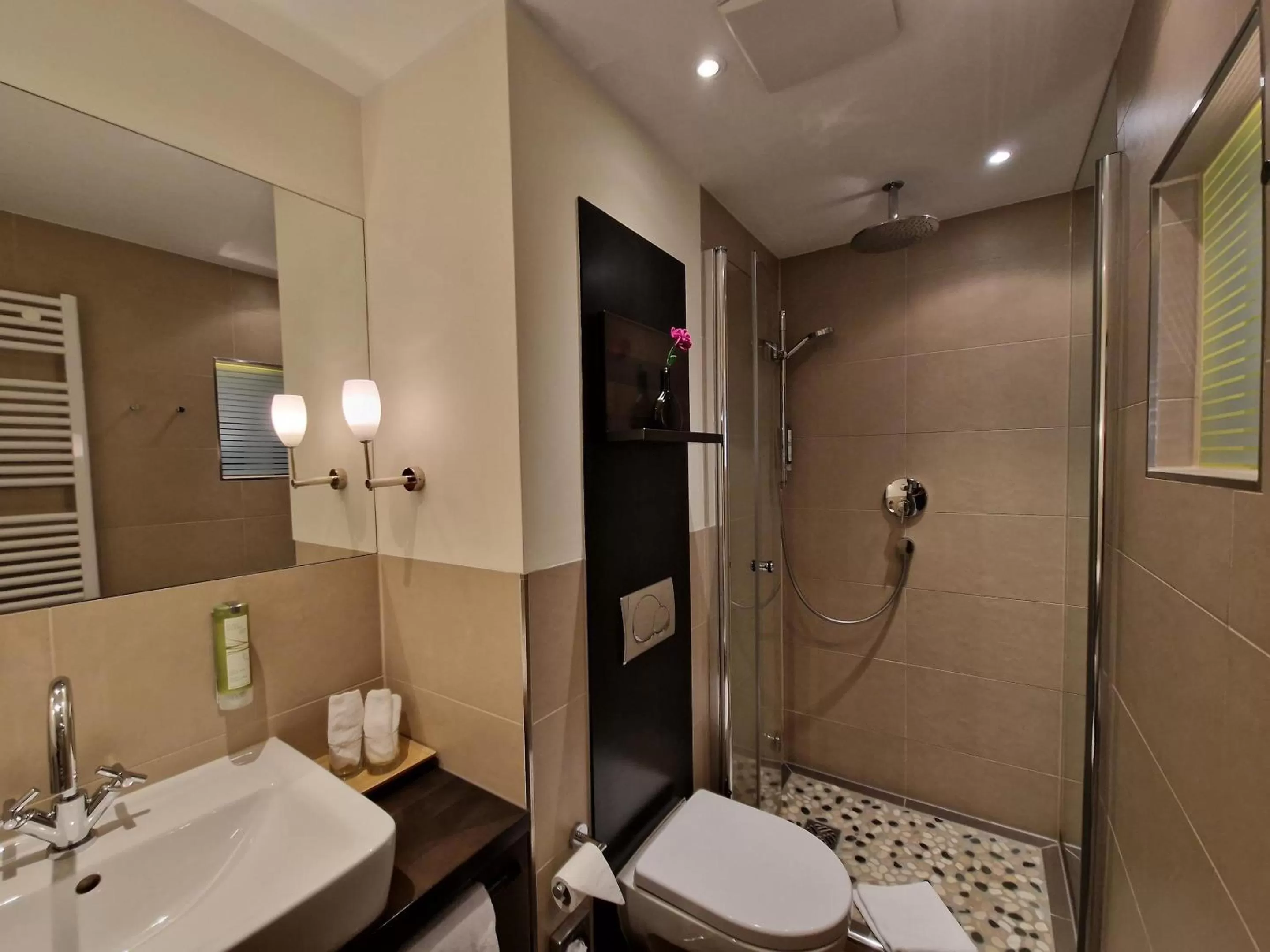 Shower in Laurentius Boutique-Hotel & Restaurant