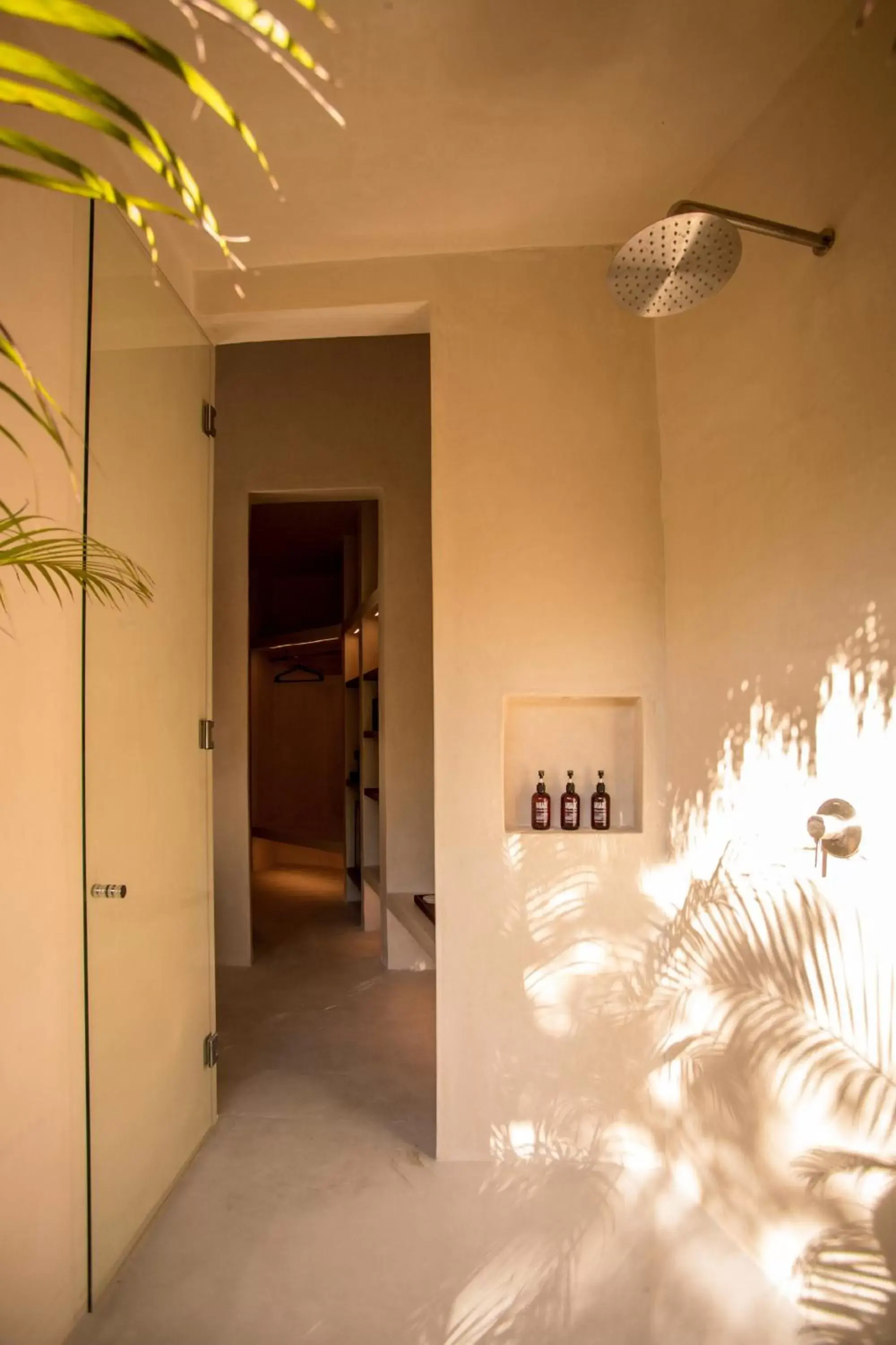 Shower in Hotel Muaré & Spa Tulum