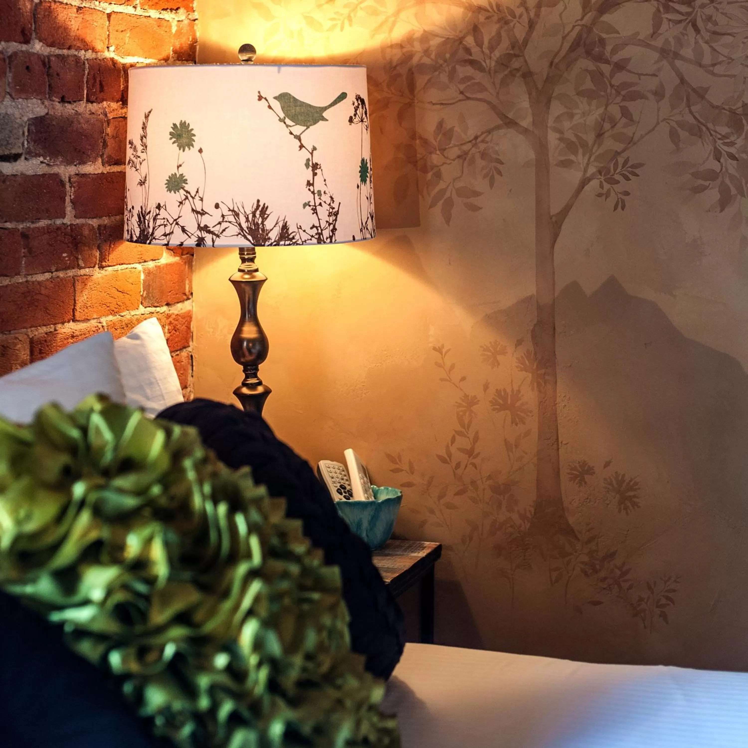 Decorative detail, Bed in Grand Highland Hotel