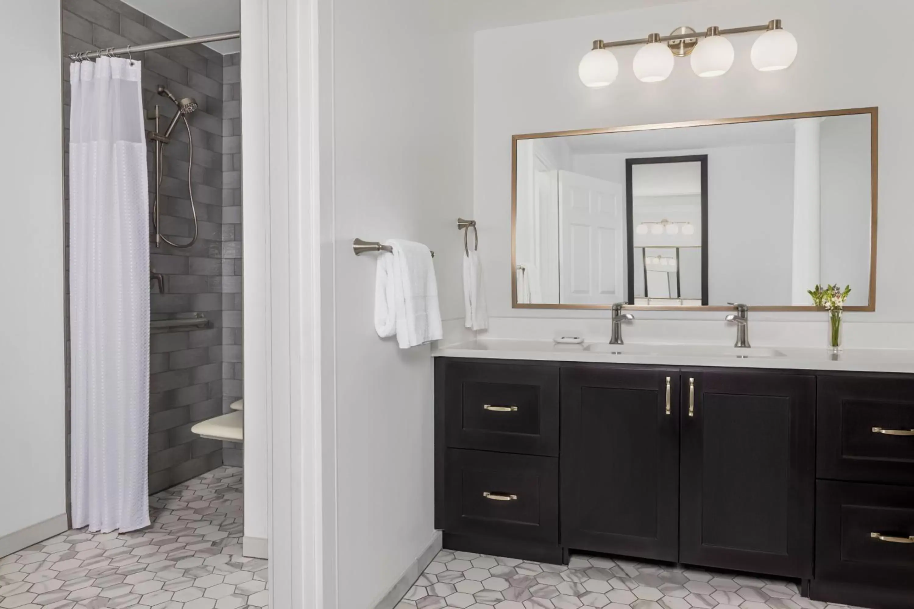 Bathroom in Marriott's Fairway Villas