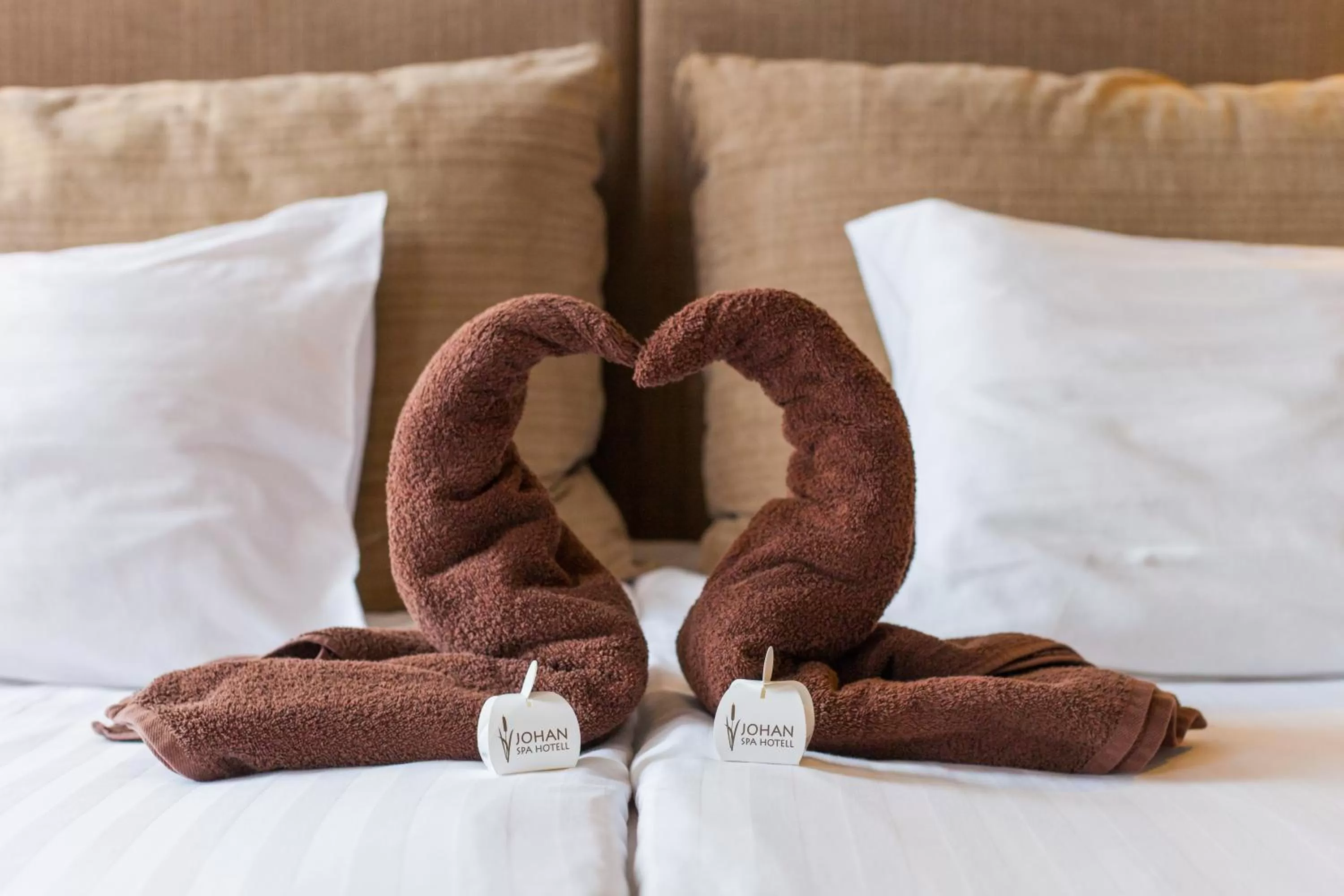 Bed in Johan Design & SPA Hotel