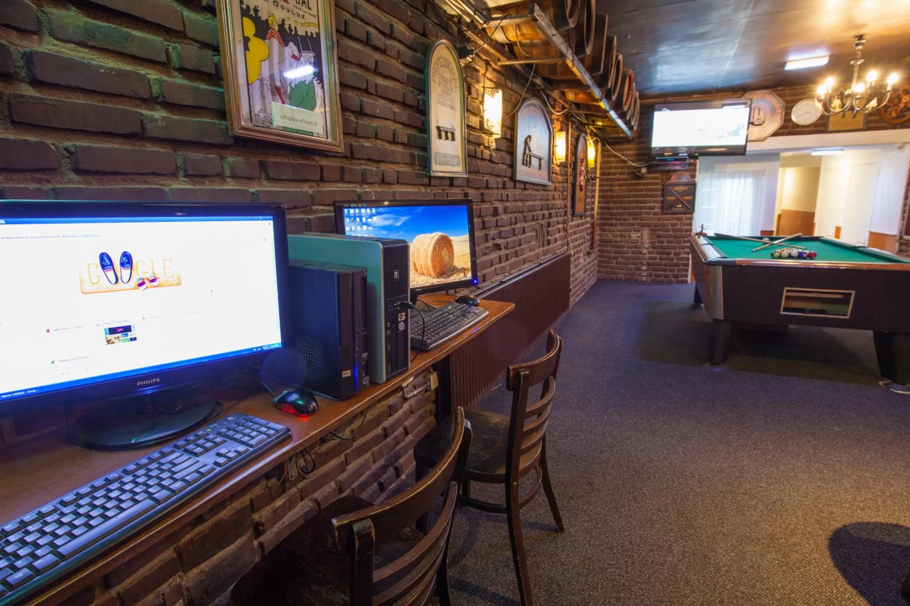 Area and facilities in Travel Hotel Amsterdam