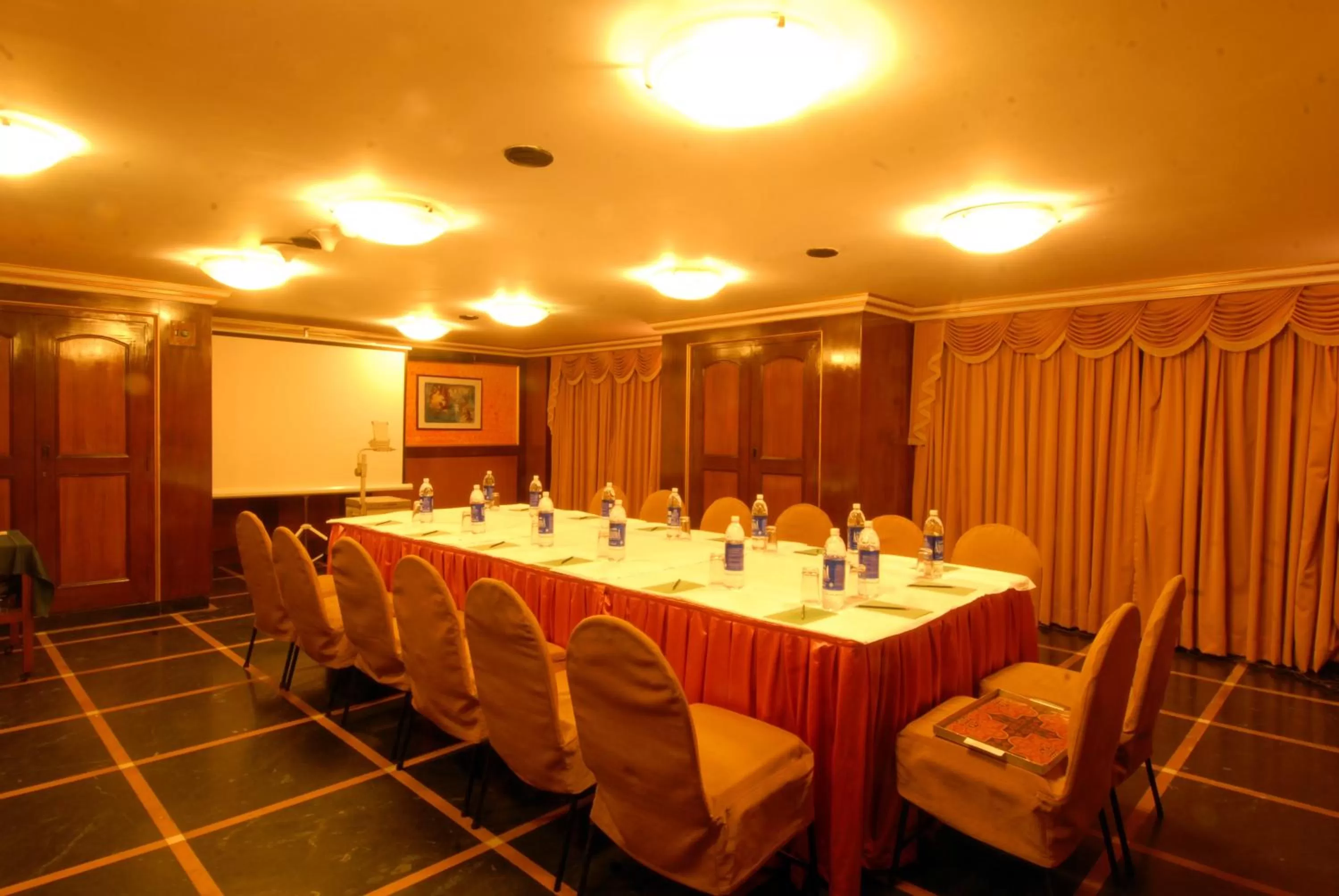 Meeting/conference room in Hotel Park View, Mumbai