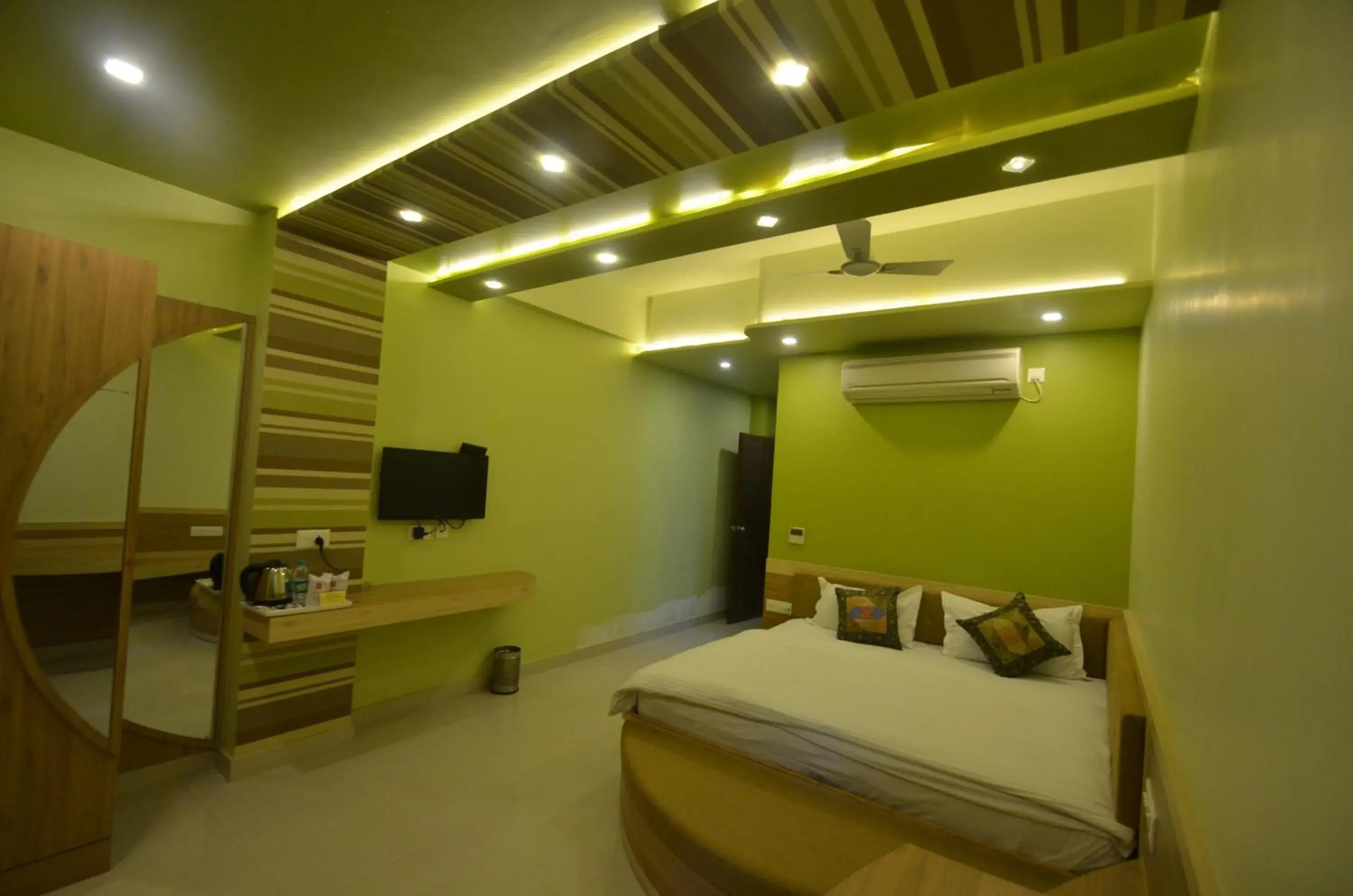 Bed in Hotel Banaras Haveli