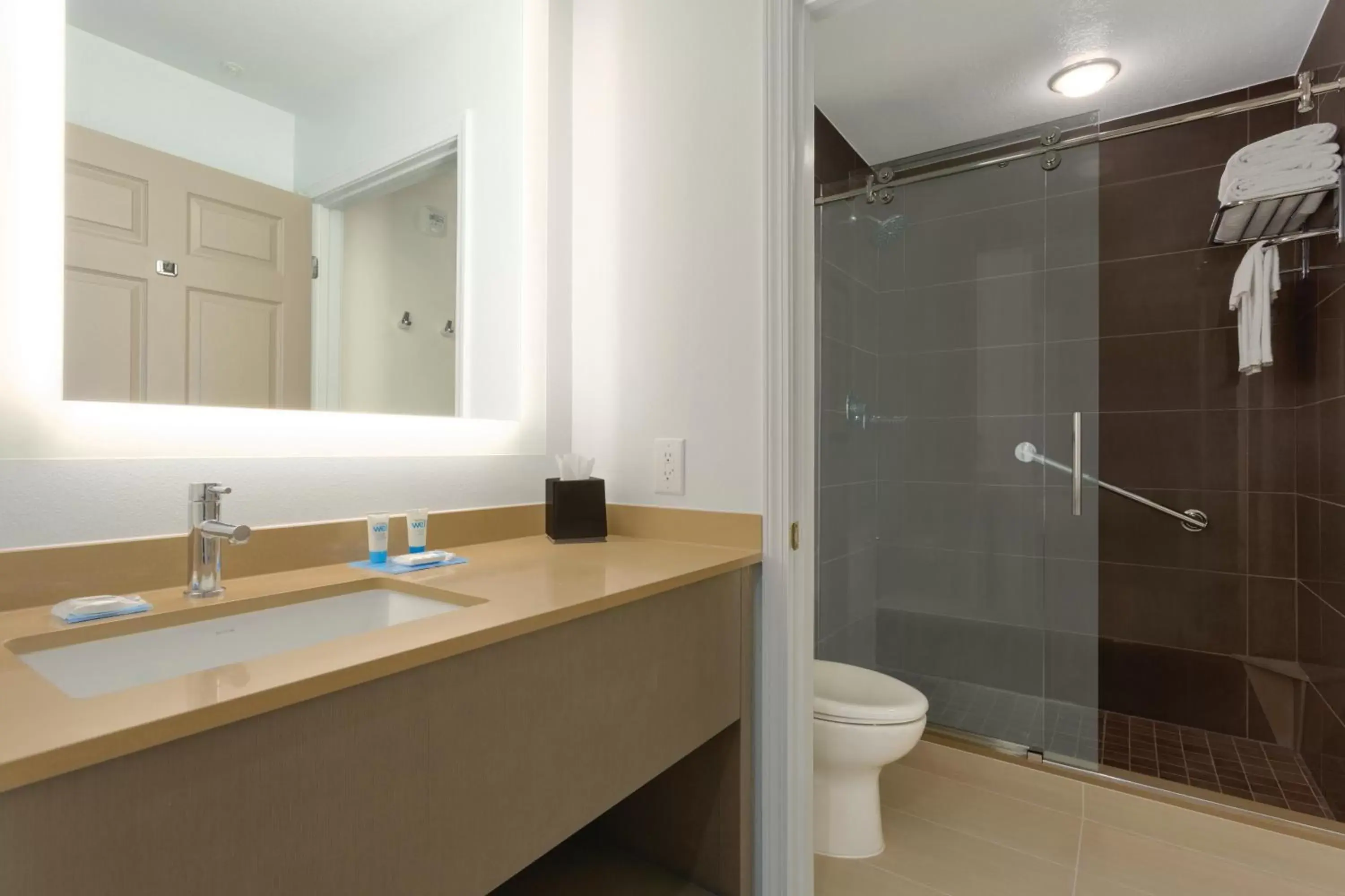 Shower, Bathroom in Hyatt House San Diego Sorrento Mesa