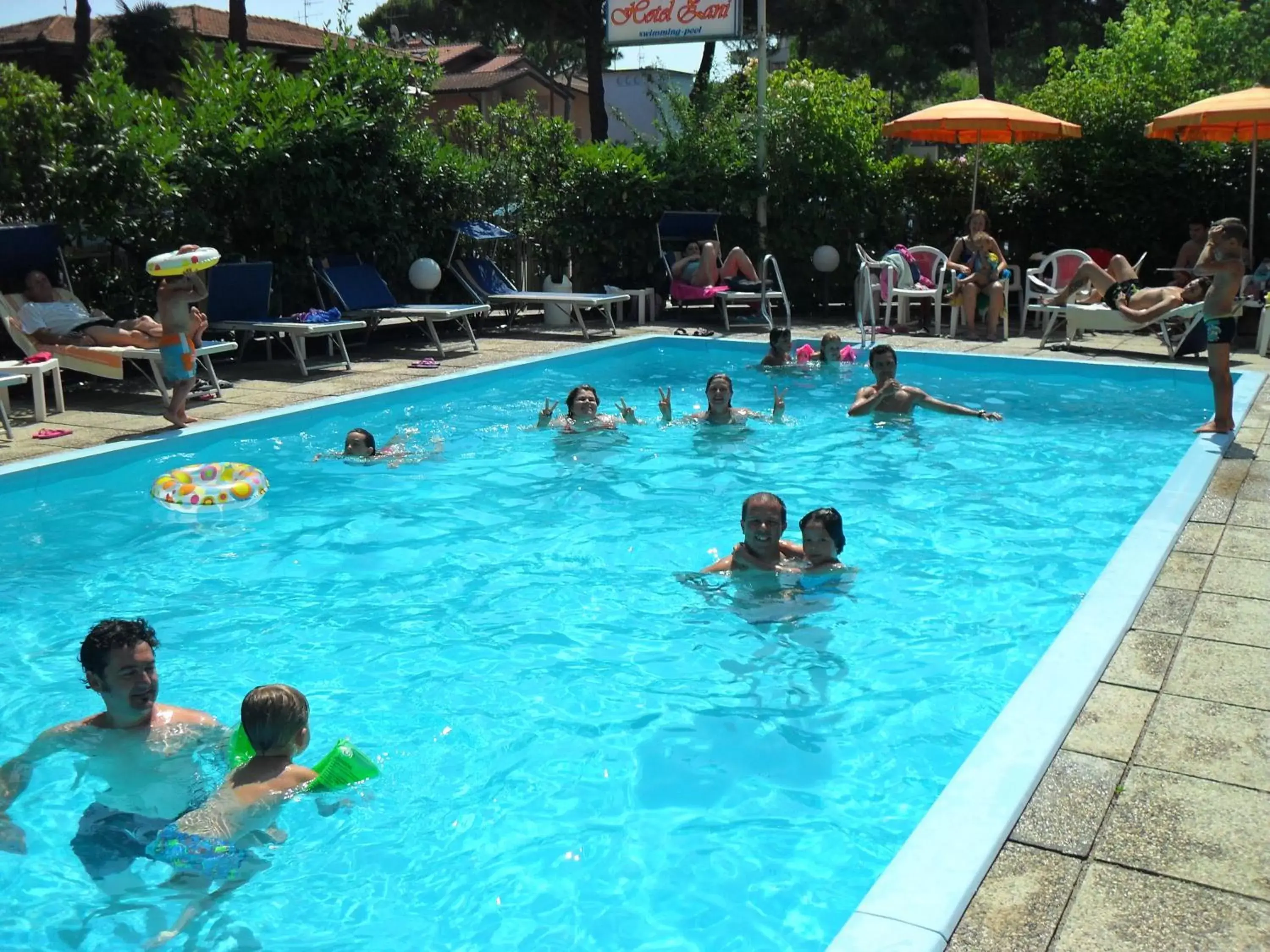 Swimming Pool in Hotel Zani