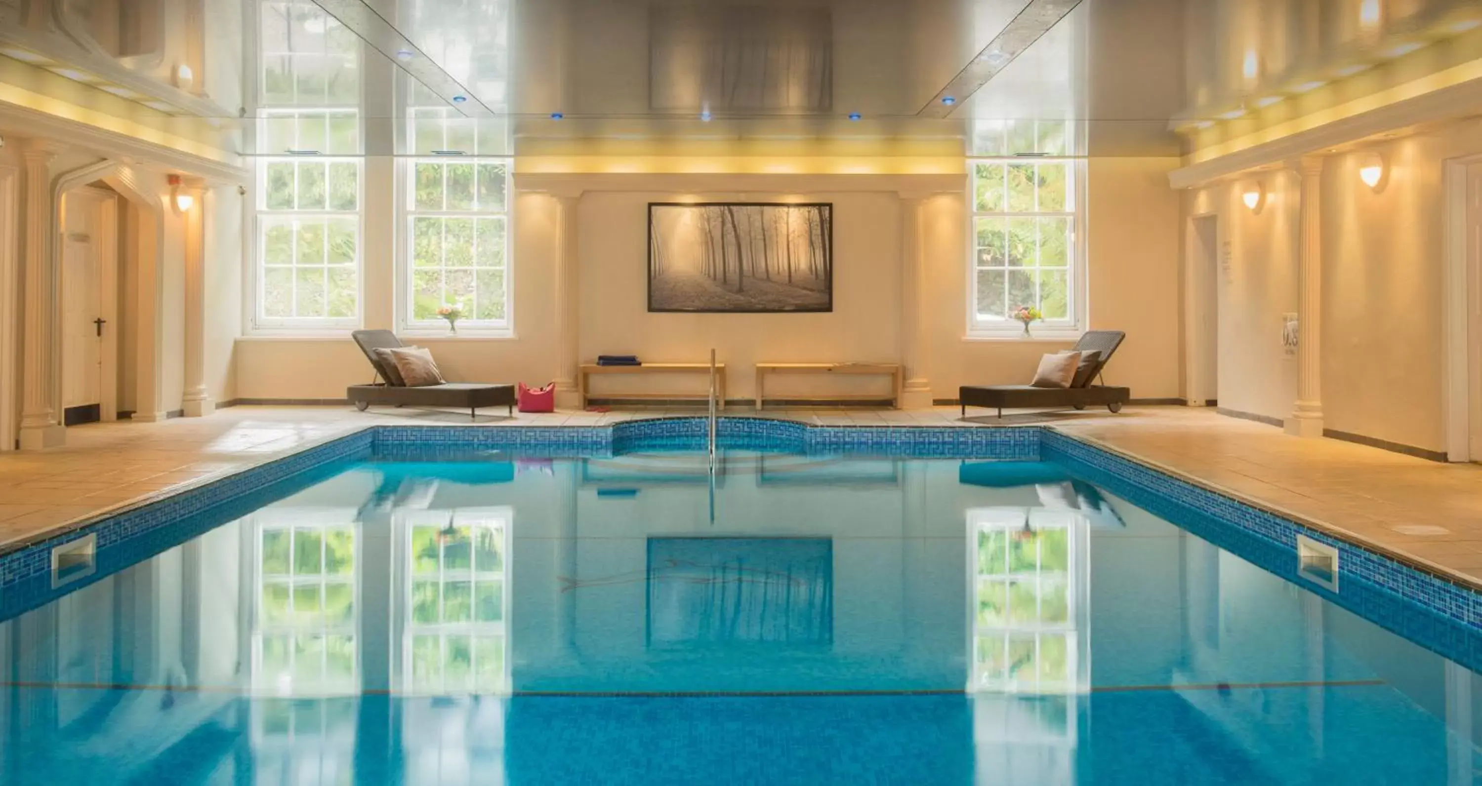 Swimming Pool in Wyndham Trenython Manor