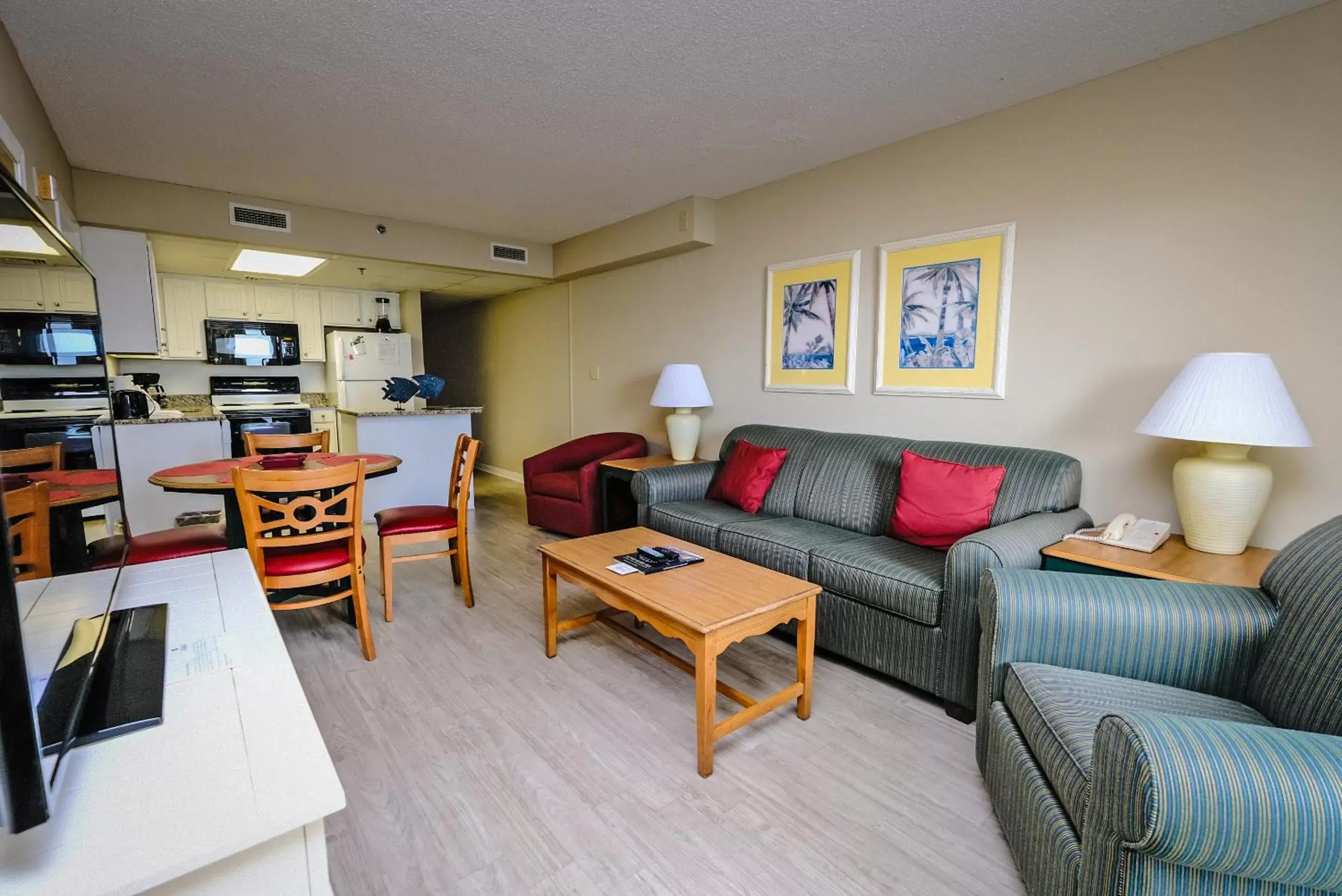 Seating Area in Litchfield Beach & Golf Resort