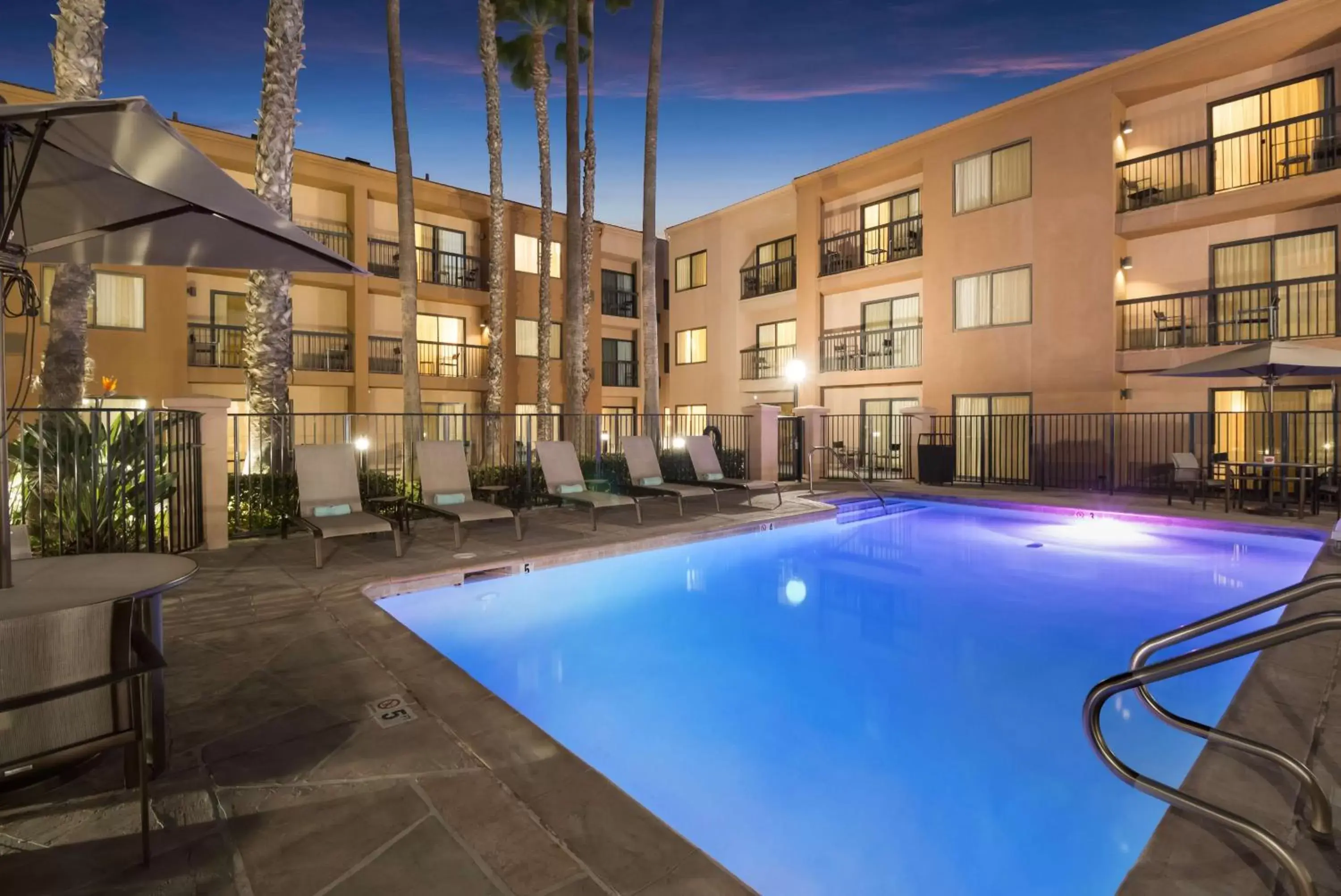 Pool view, Property Building in Sonesta Select Huntington Beach Fountain Valley