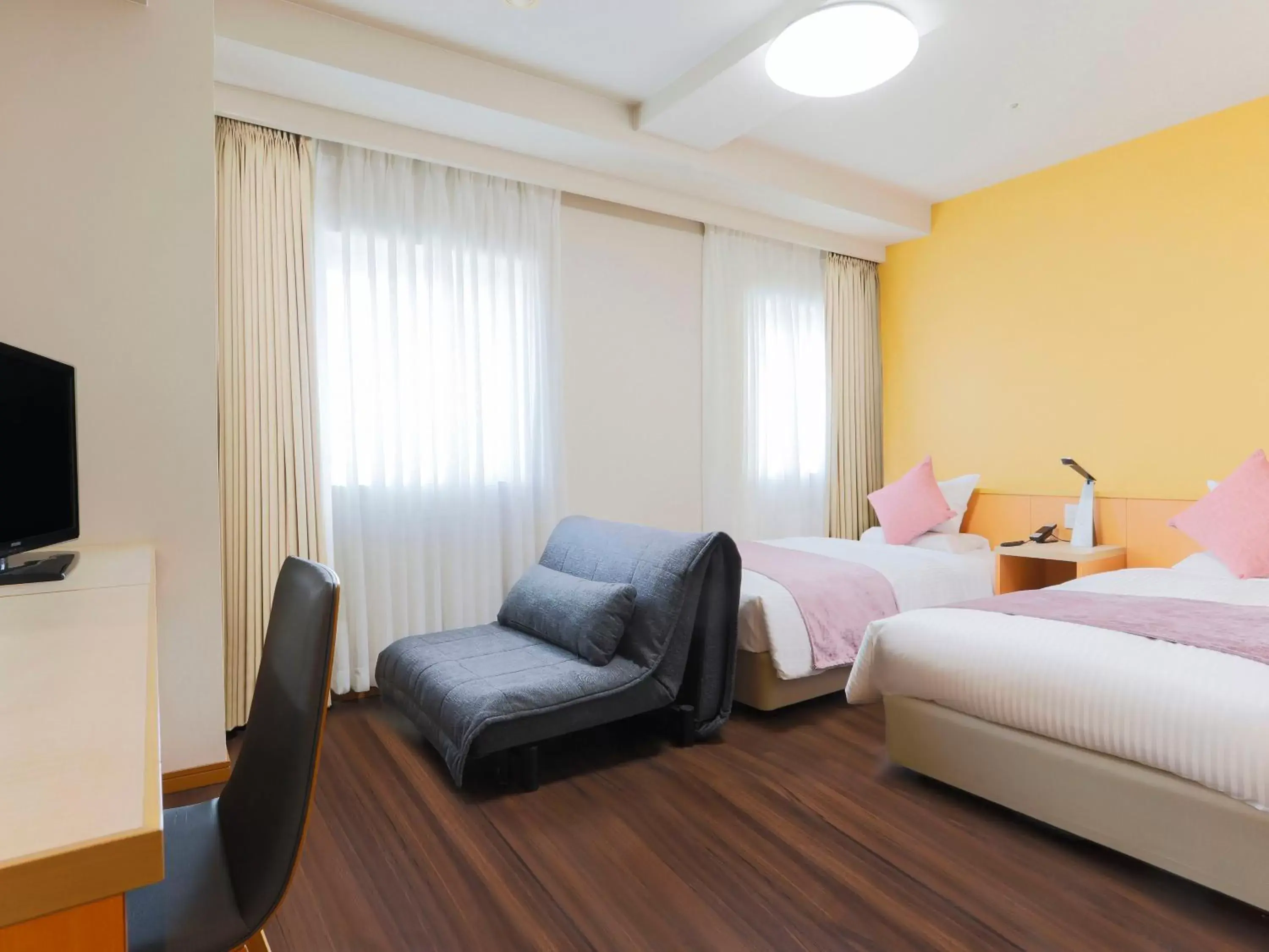 Photo of the whole room, Bed in ART HOTEL Aomori