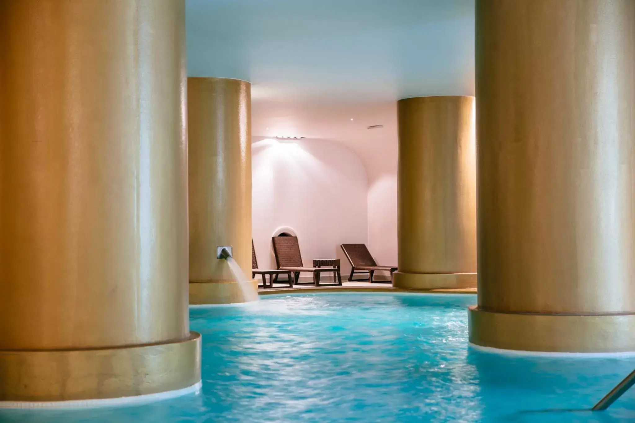 Hot Spring Bath, Swimming Pool in Axis Vermar Conference & Beach Hotel