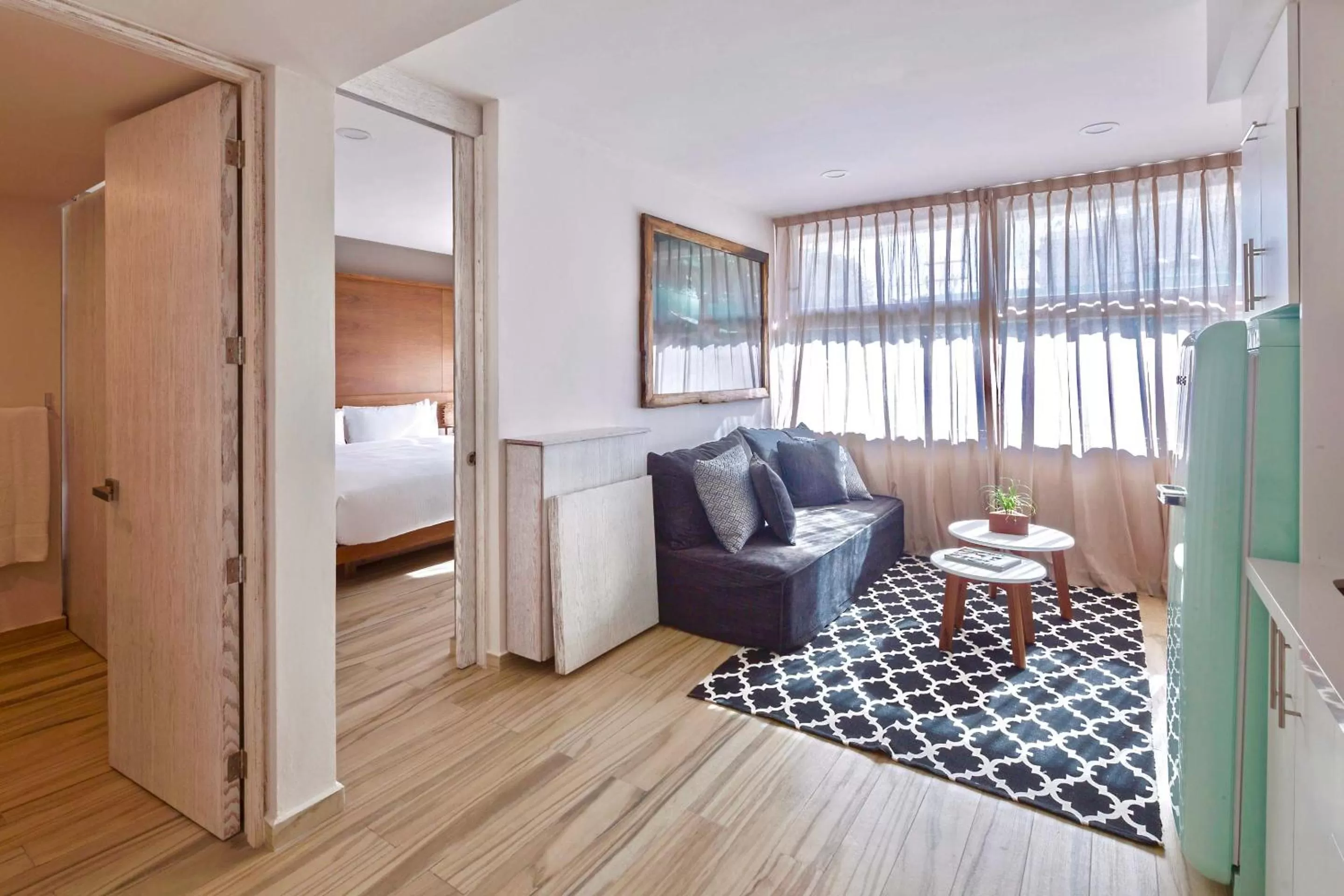 Living room in Newport House Playa Boutique Hotel