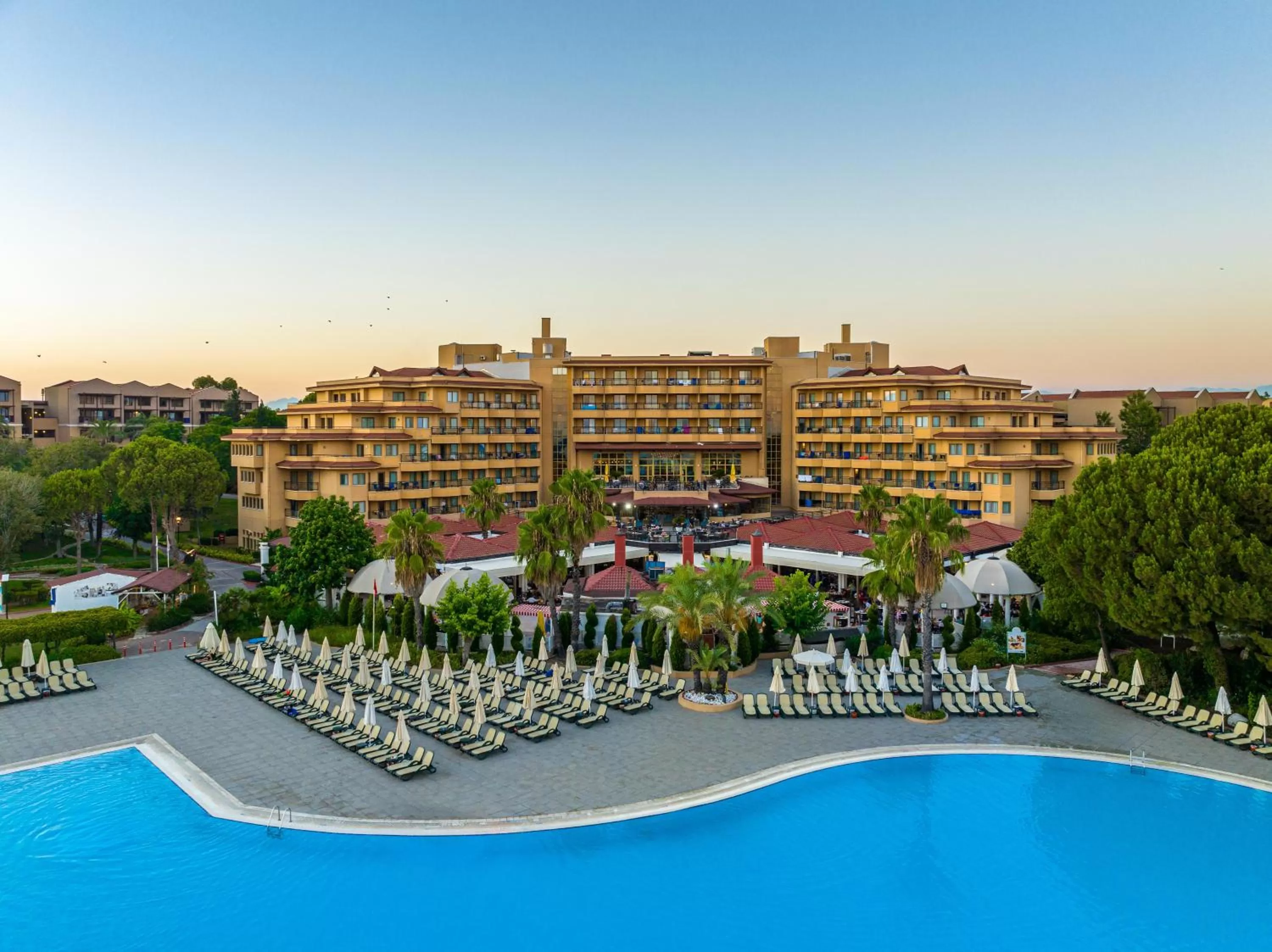 Swimming pool in Asteria Family Resort Belek