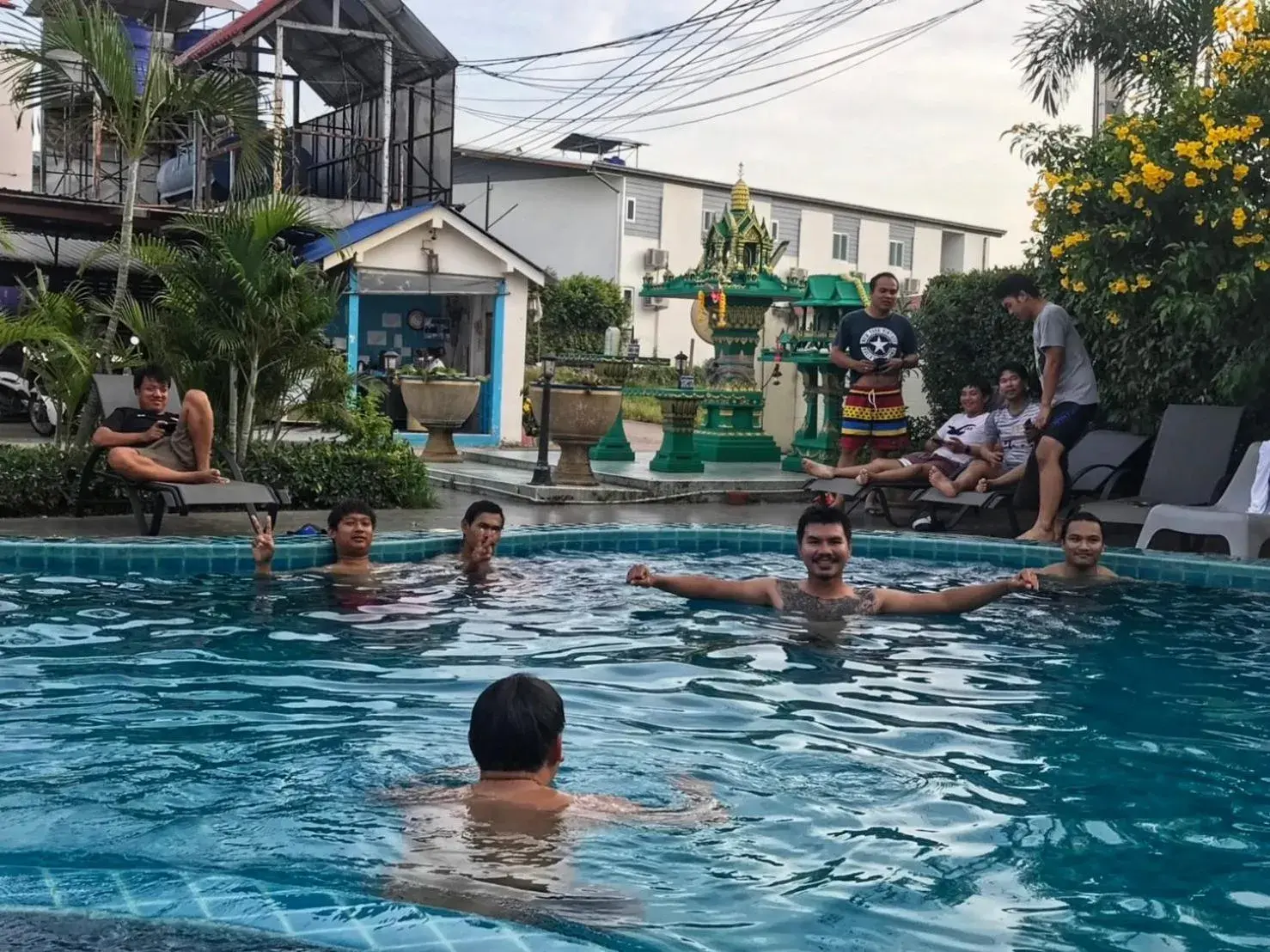 Swimming Pool in Baan Kaew Ruen Kwan