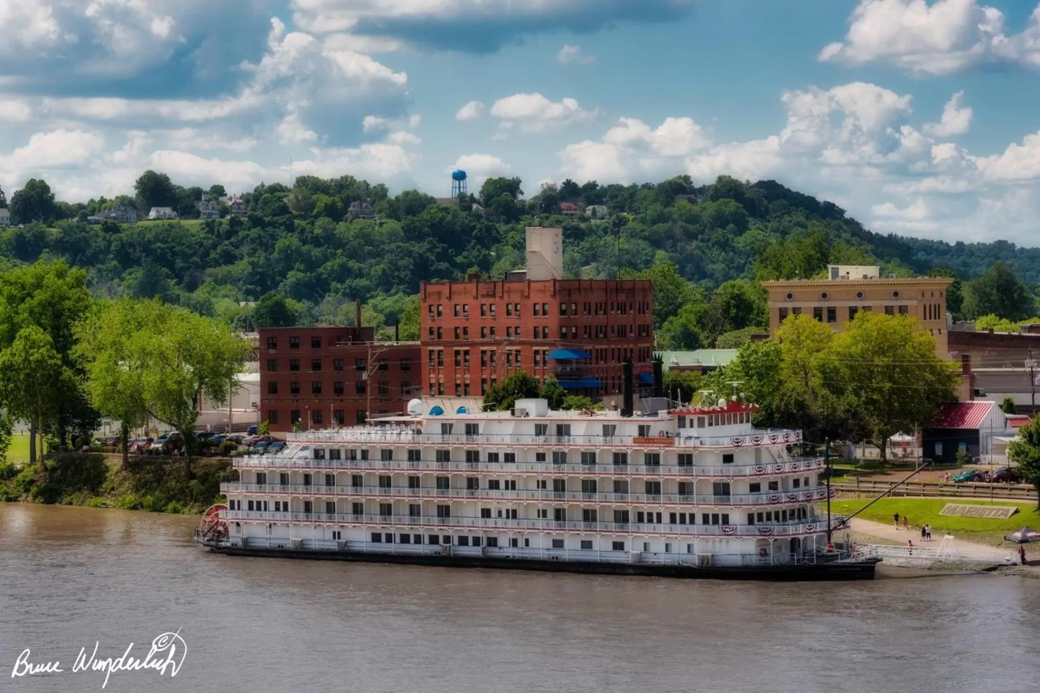 Nearby landmark in Lafayette Hotel Marietta