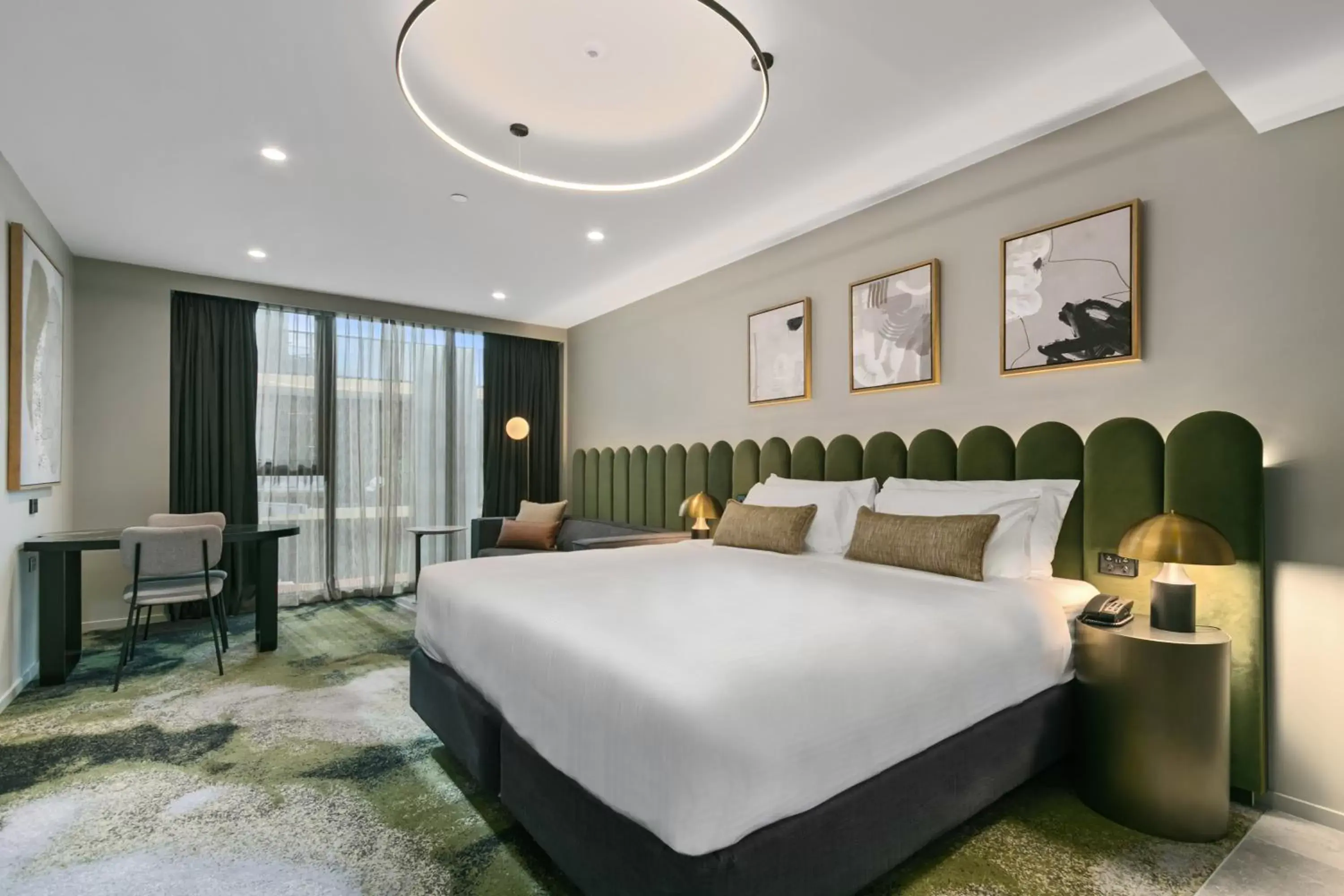 Photo of the whole room in Melbourne City Apartment Hotel