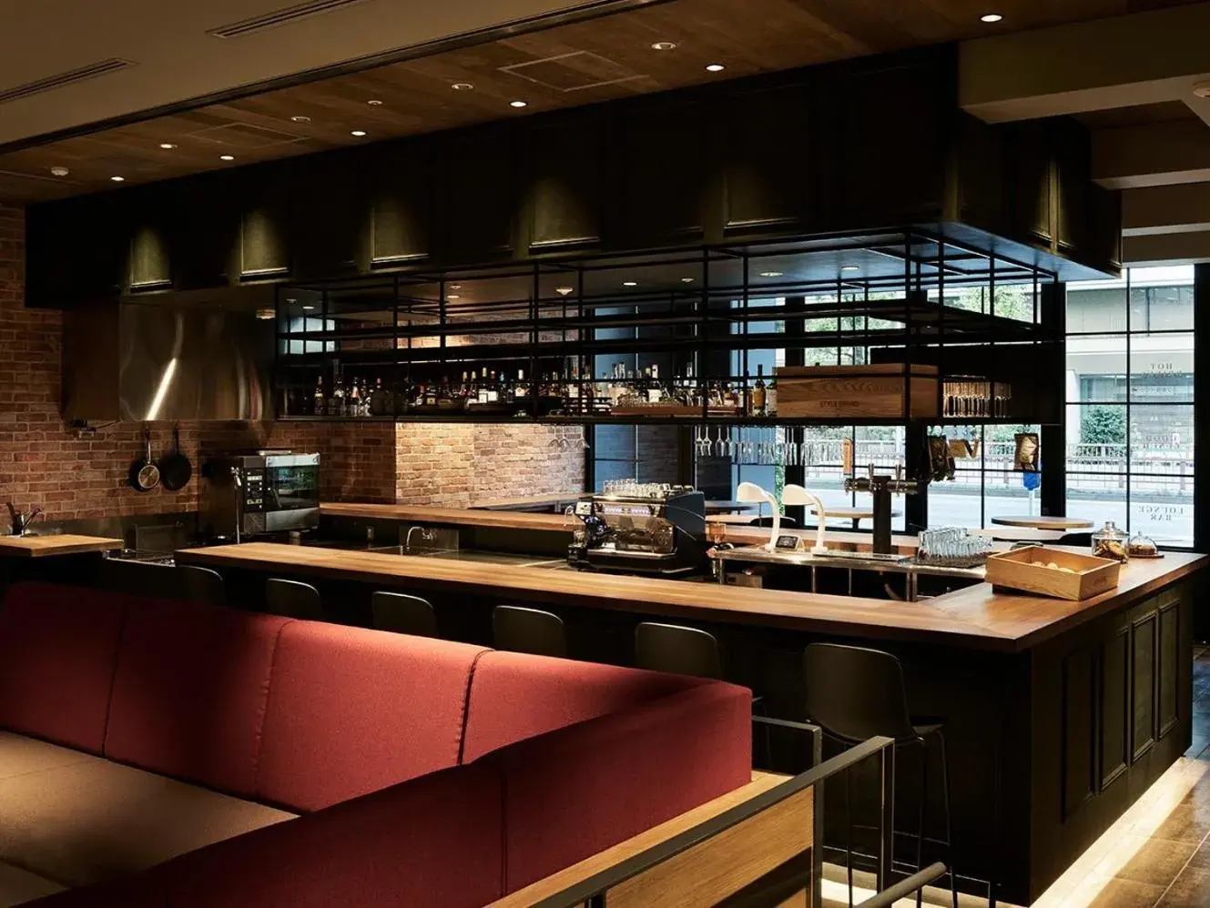 Lounge or bar, Kitchen/Kitchenette in the square hotel GINZA