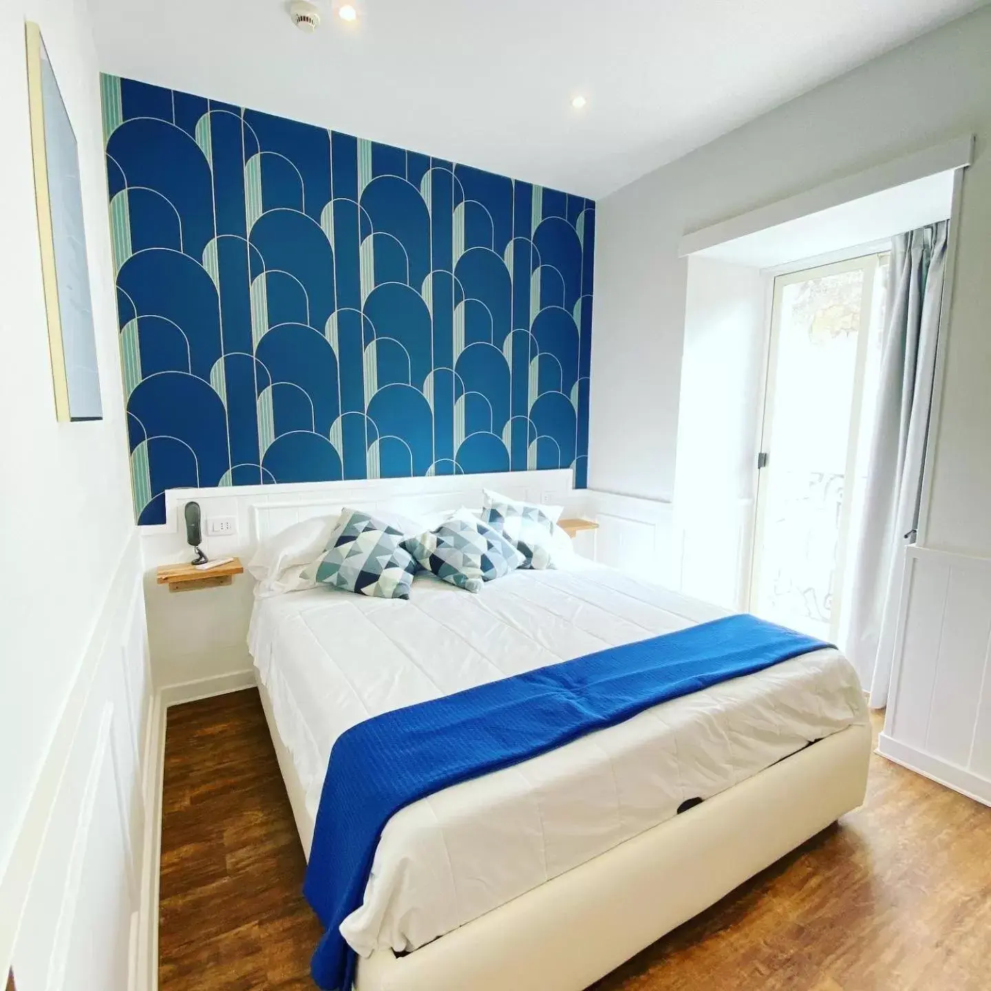 Superior Double Room in Hotel Europeo Napoli Superior Double Room in Hotel Europeo Napoli