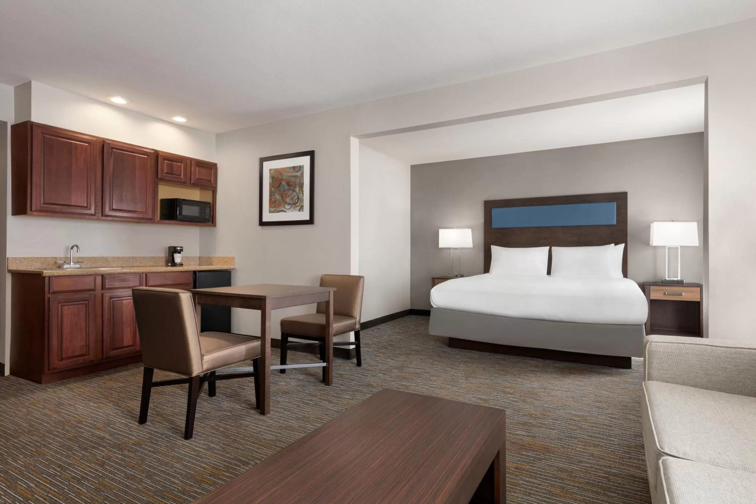 Photo of the whole room, Bed in Wingate By Wyndham Southport