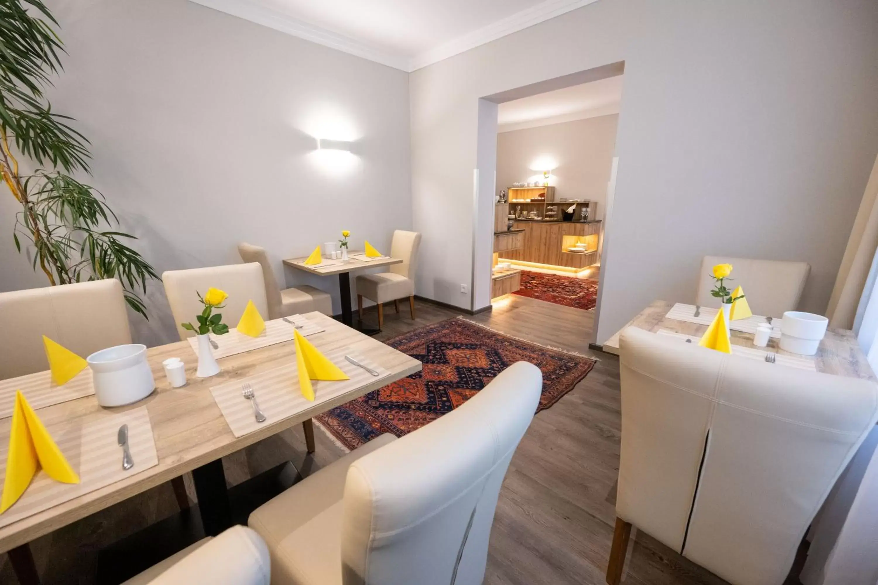 Dining area, Restaurant/Places to Eat in Hotel Admiral am Kurpark