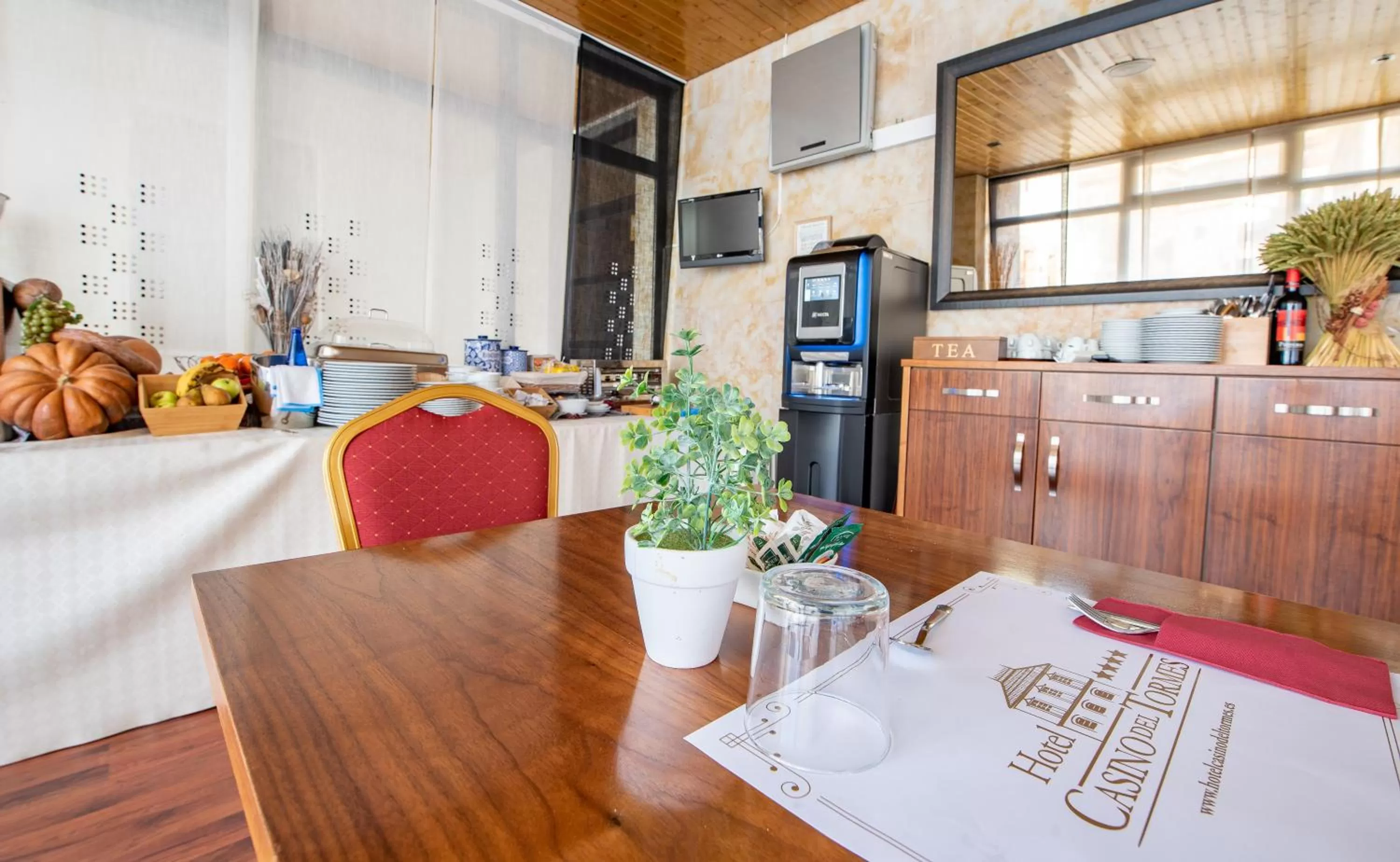 Breakfast, Bed in Hospedium Hotel Casino Del Tormes