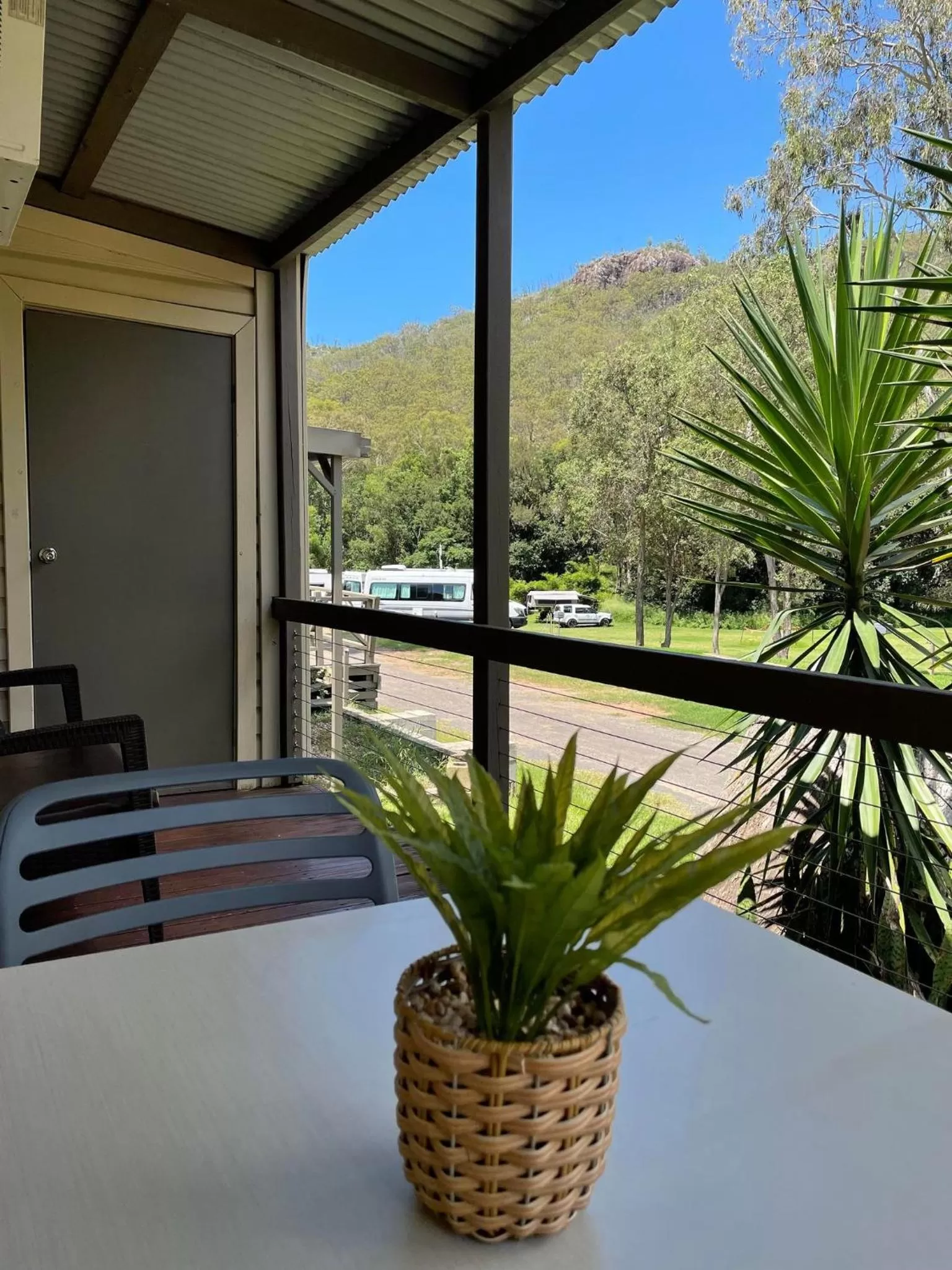 Balcony/Terrace in Esk Caravan Park & Rail Trail Motel