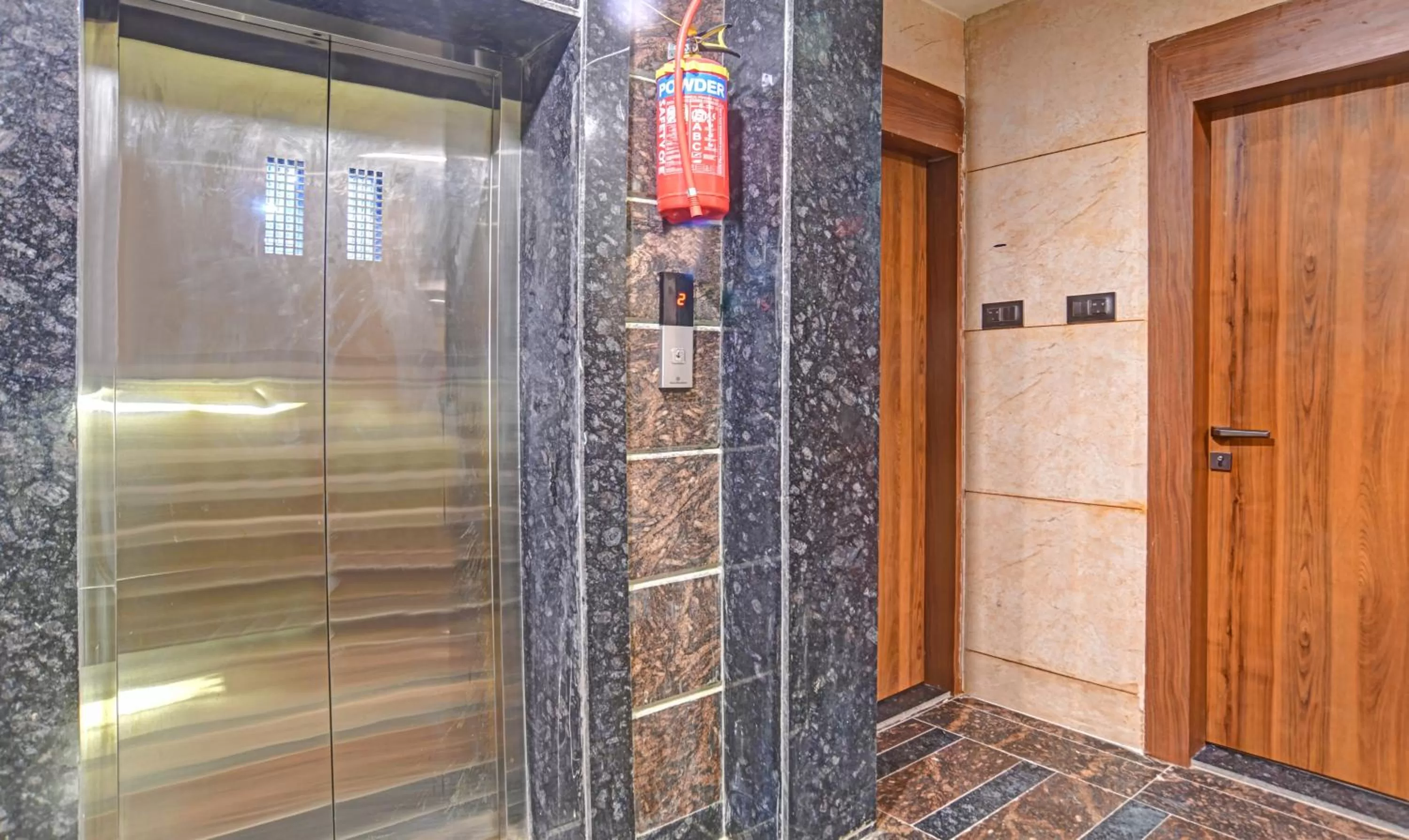 elevator in Treebo Merit