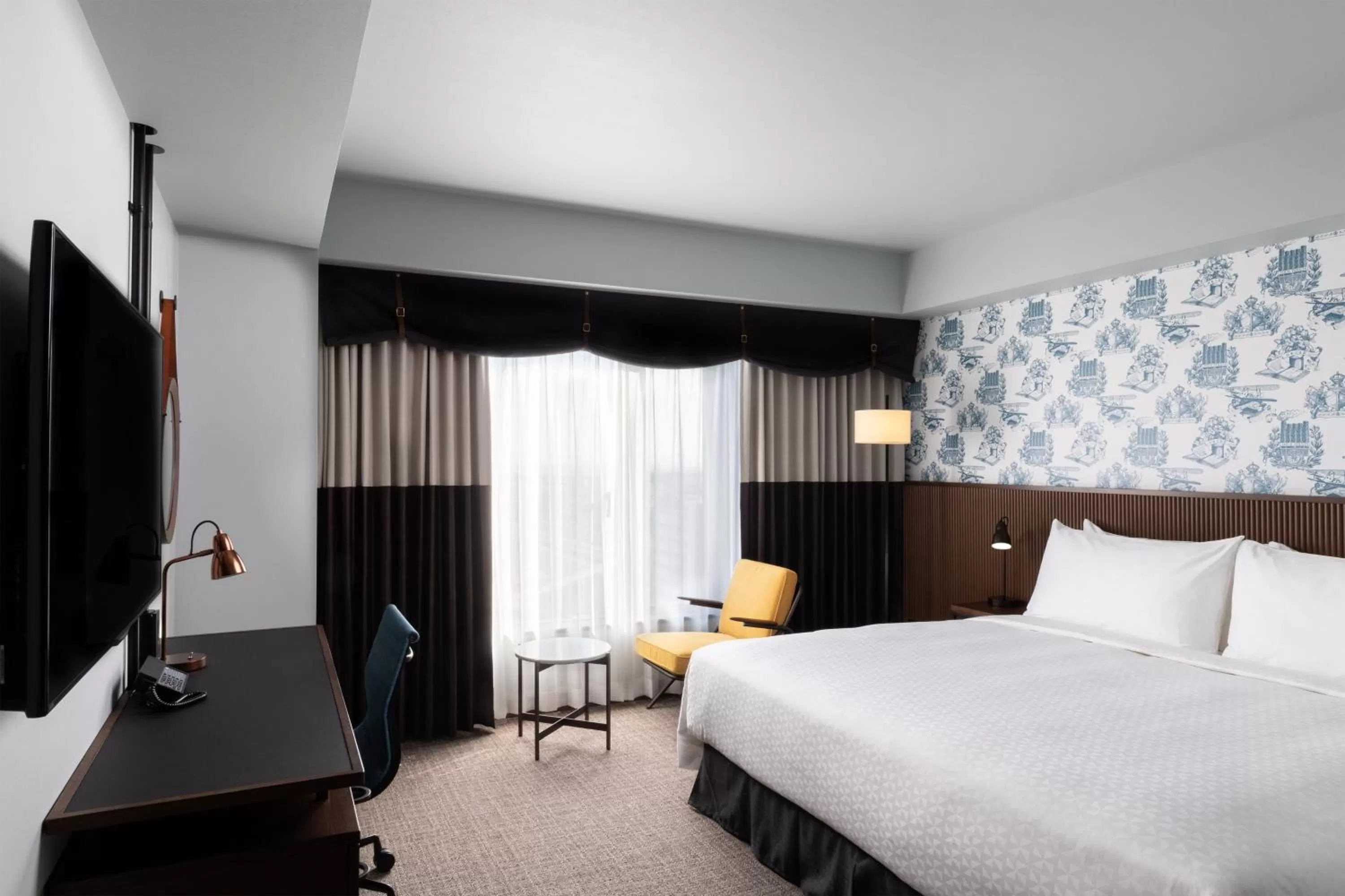 Photo of the whole room, Bed in Four Points by Sheraton Nagoya, Chubu International Airport