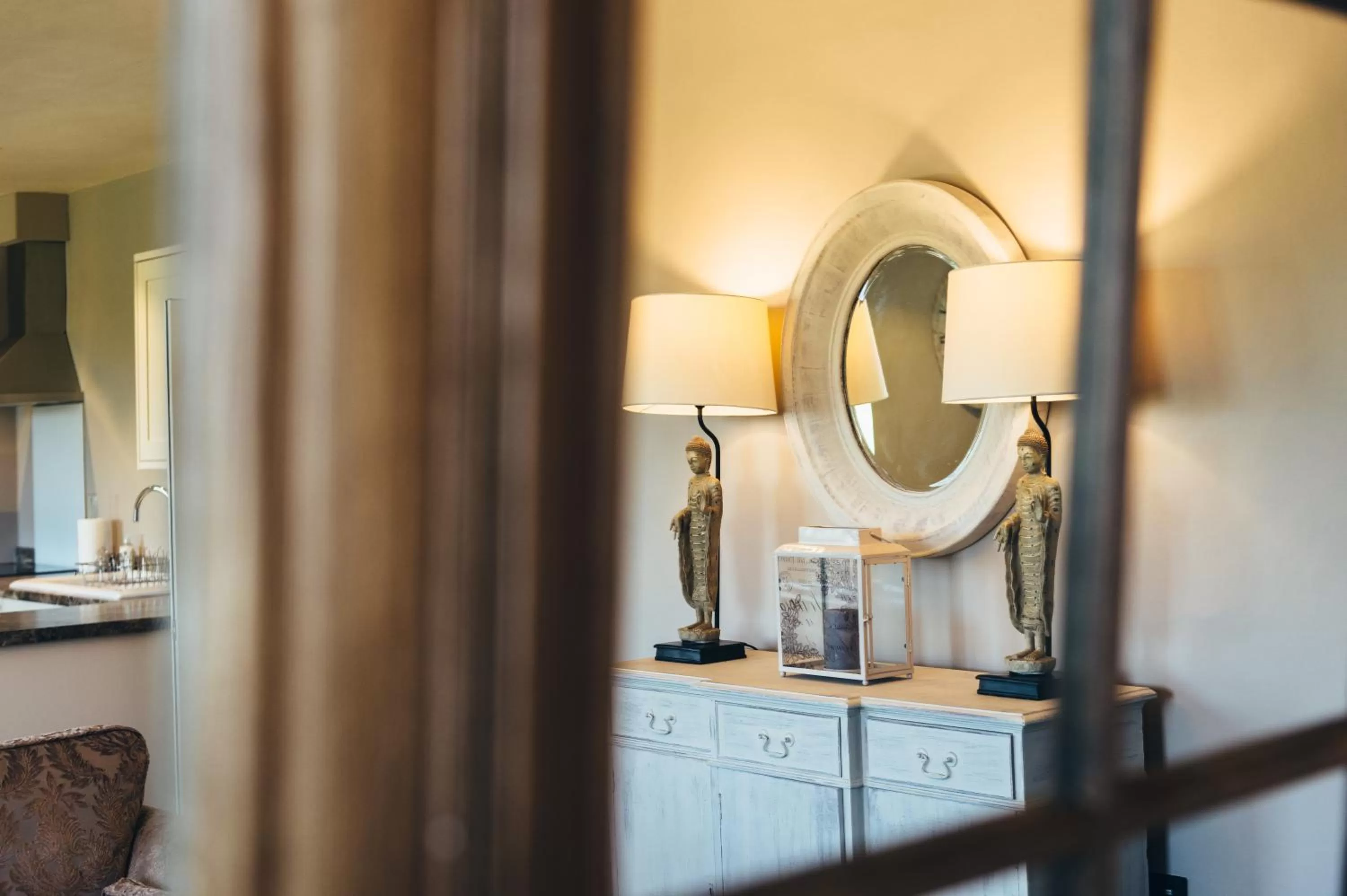 Living room, Bathroom in Birchover Bridgford Hall