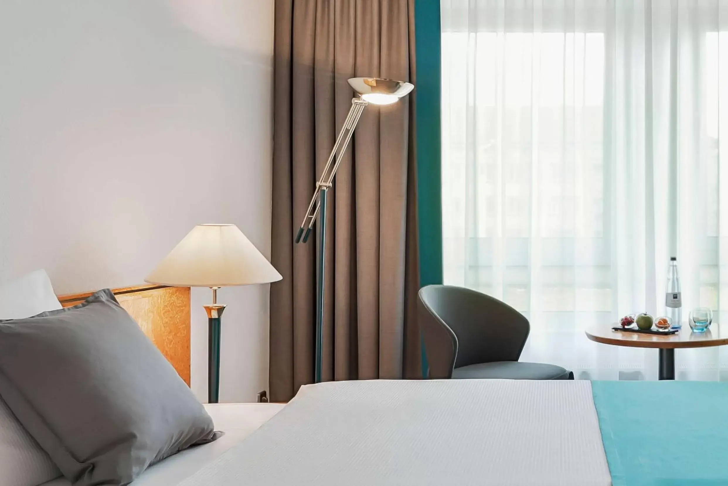 Bedroom, Bed in Dorint Hotel Dresden