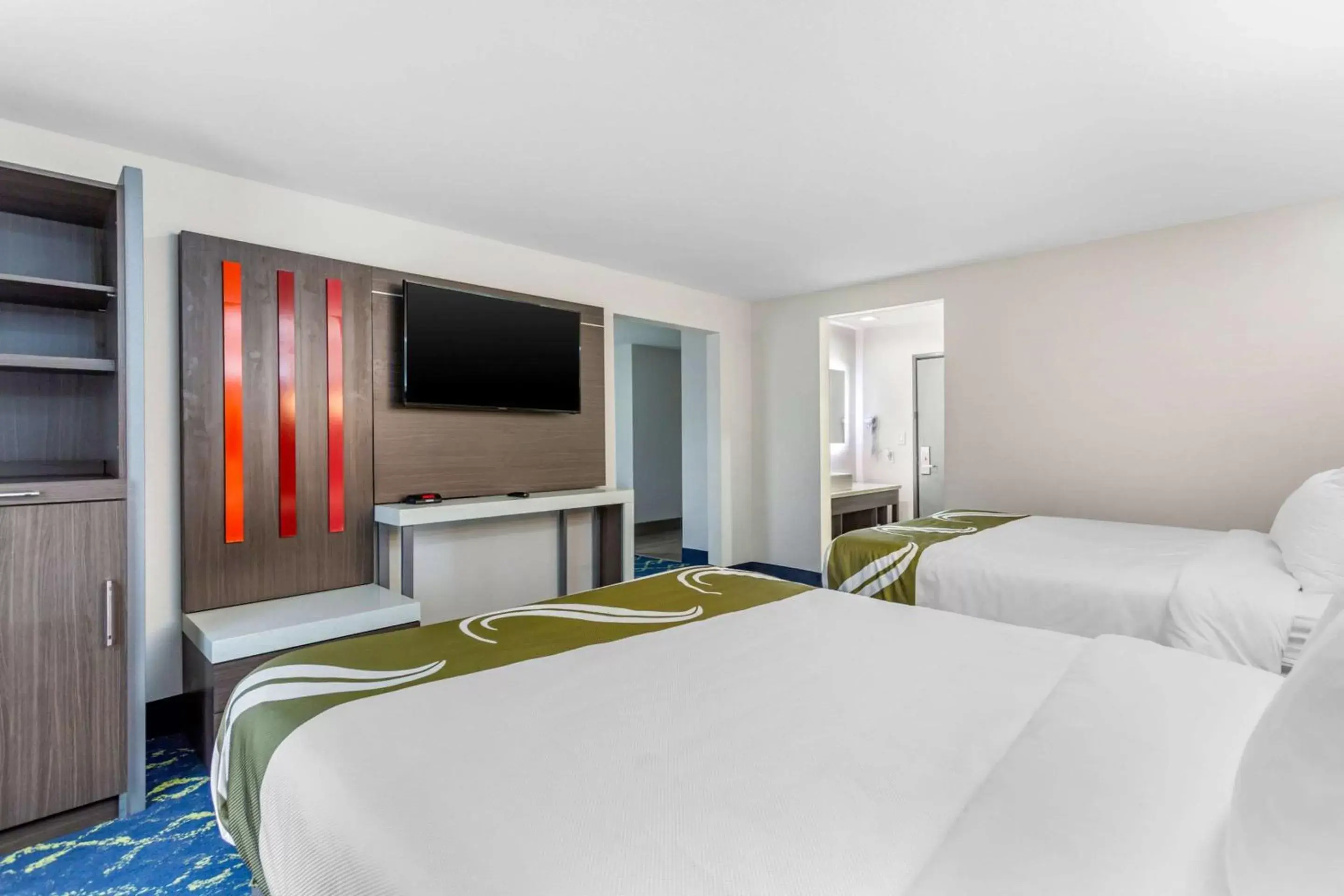 Photo of the whole room, Bed in Quality Inn Murfreesboro-University Area Photo of the whole room, Bed in Quality Inn Murfreesboro-University Area