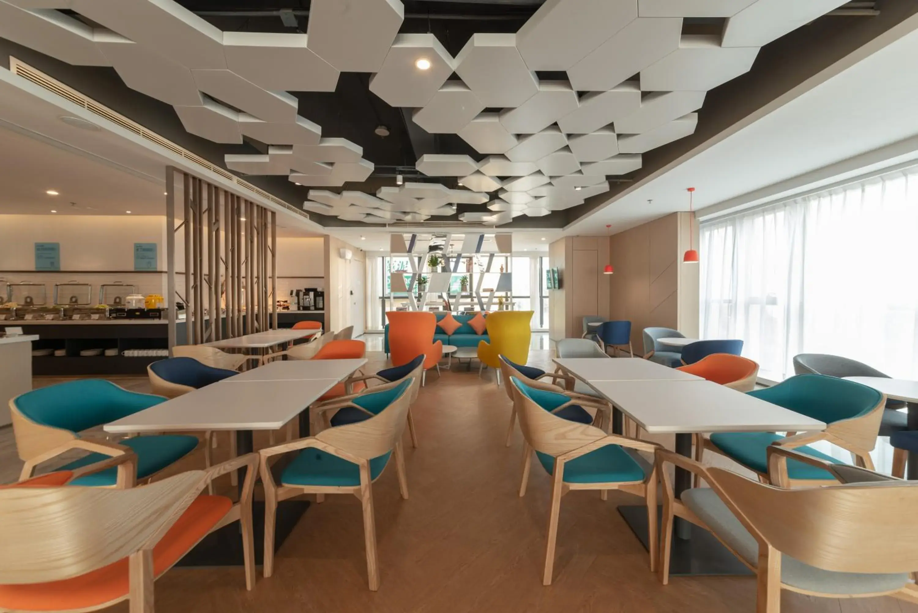 Restaurant/Places to Eat in Holiday Inn Express Linyi North New District, an IHG Hotel
