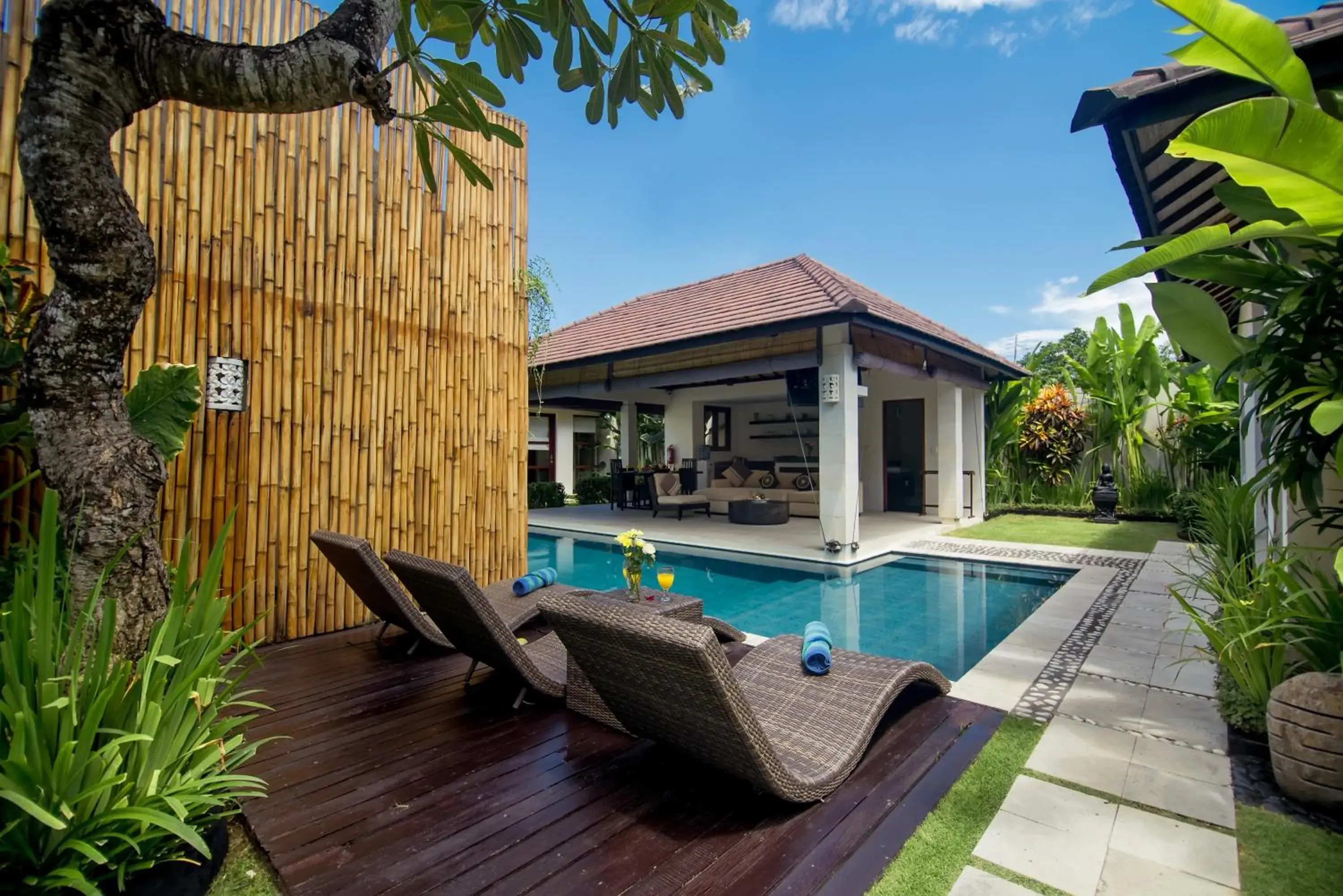 Swimming Pool in Arama Riverside Villas