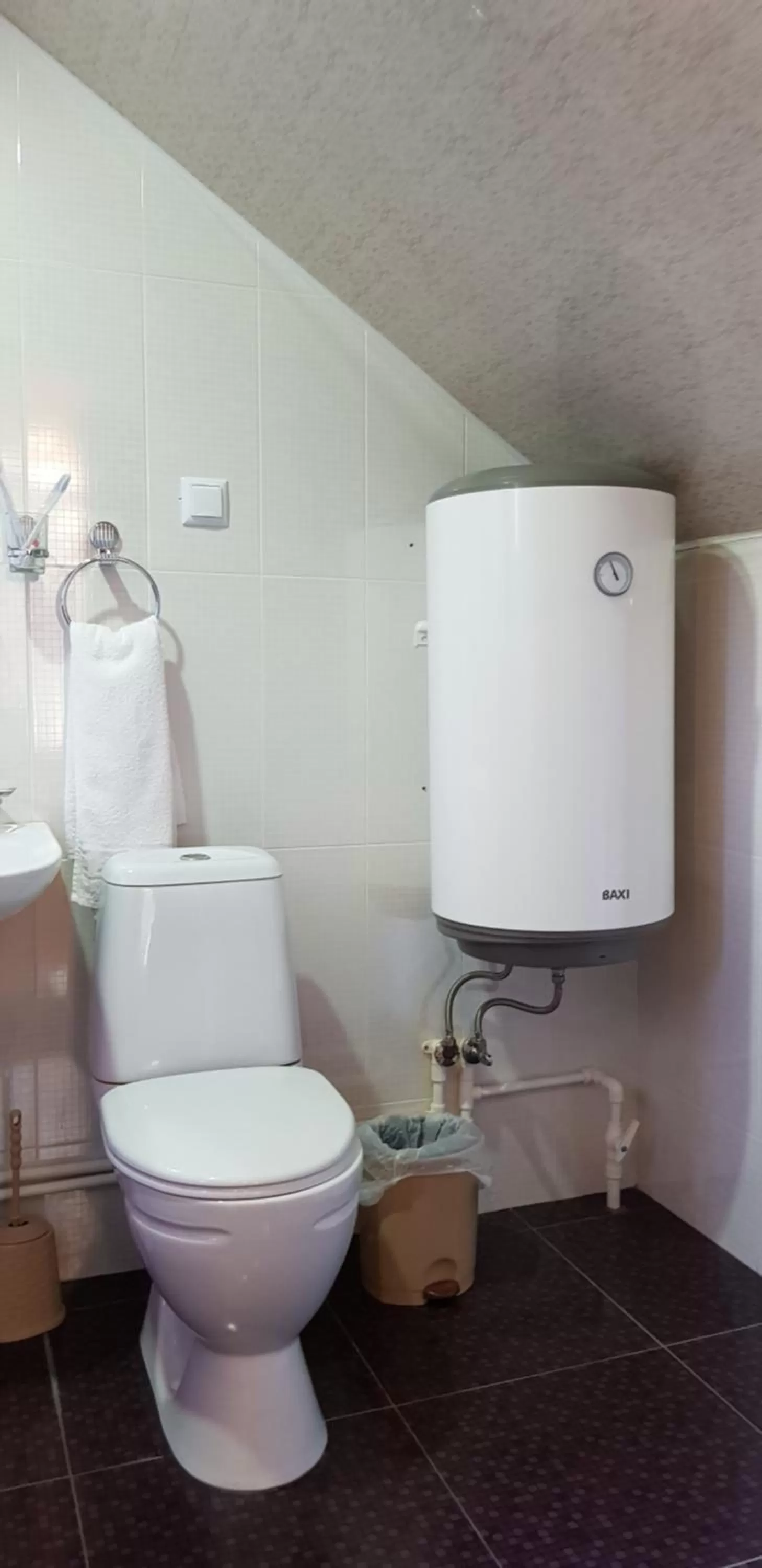 Bathroom in Ruzan hotel