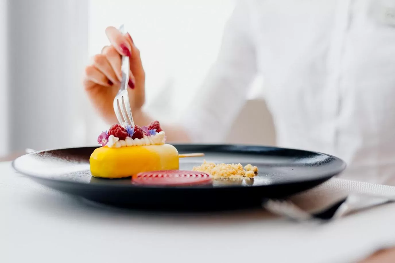 Restaurant/places to eat in Grand Ascot Hotel