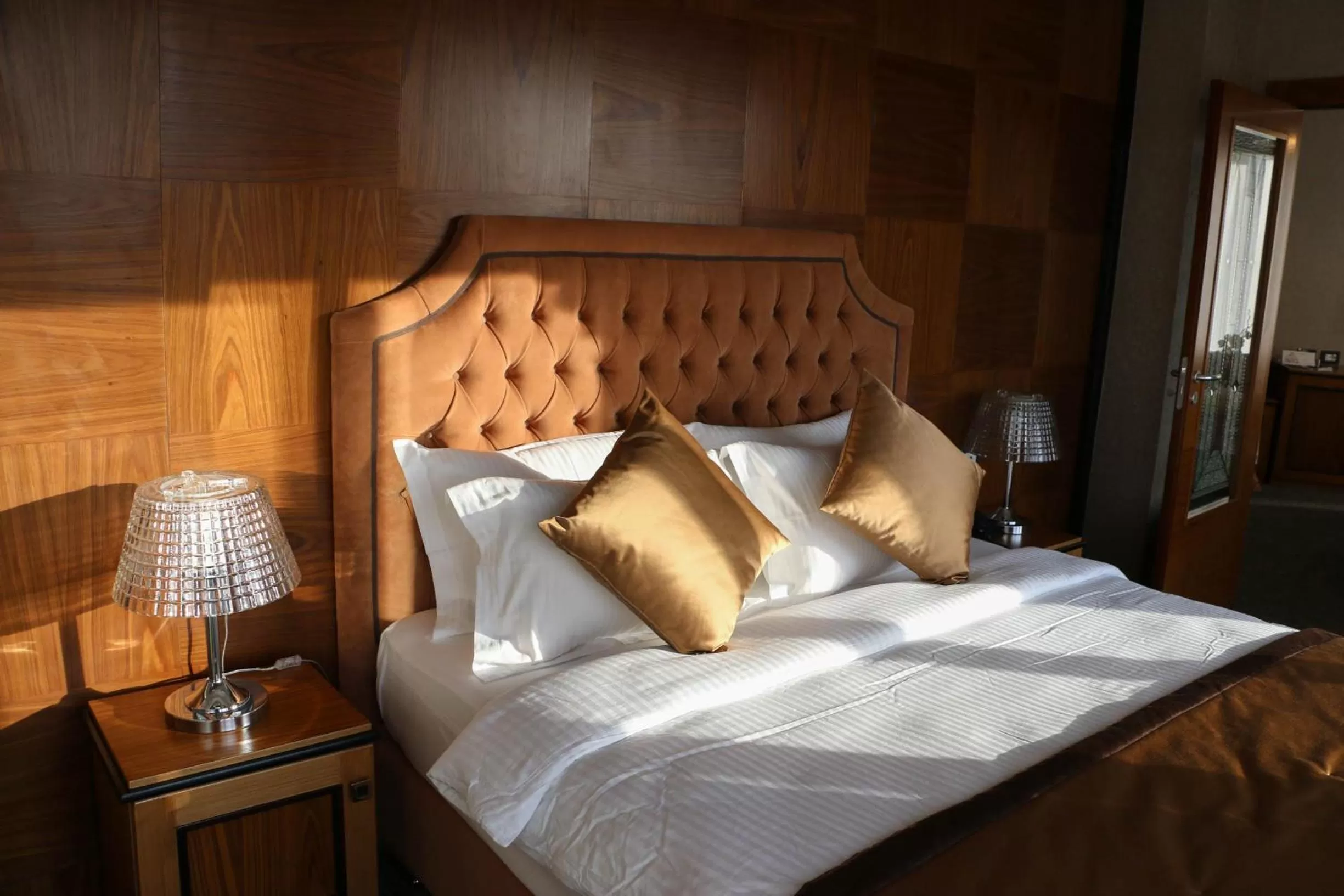 Bed in Hotel Colosseo Tirana