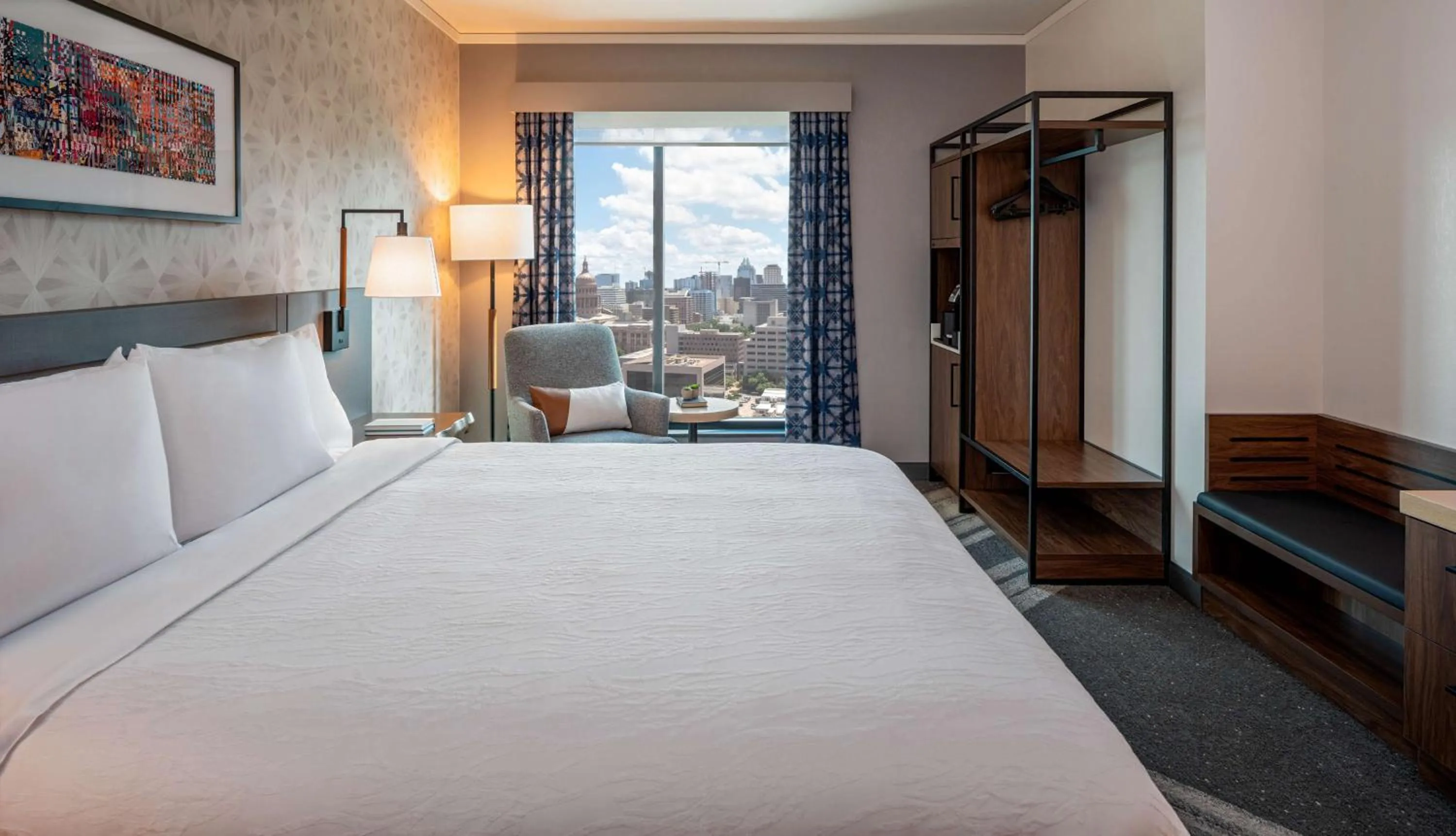 Bed in Hilton Garden Inn Austin University Capitol District