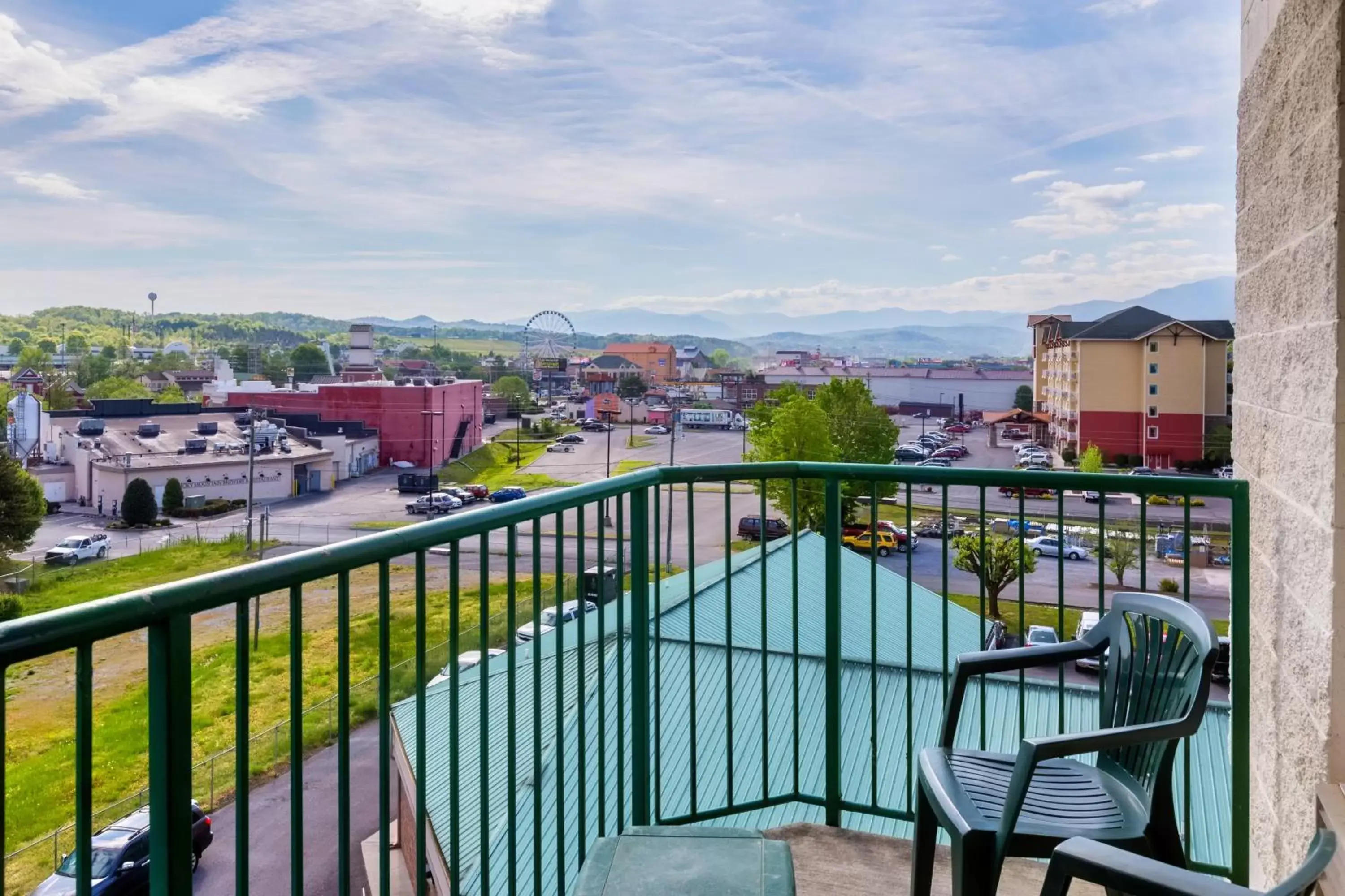 Balcony/Terrace in Park Grove Inn