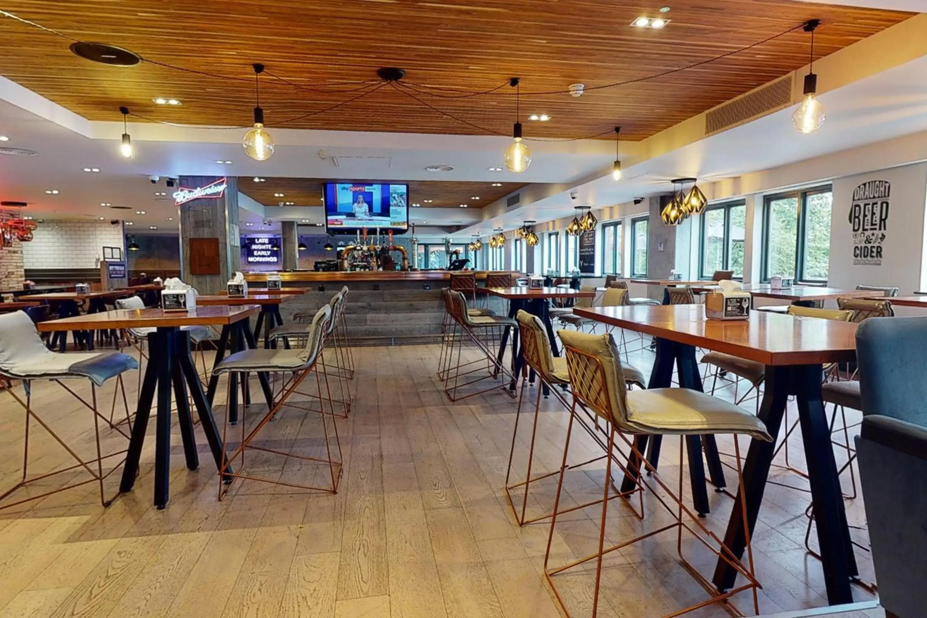 Restaurant/places to eat in Village Hotel Cardiff Restaurant/places to eat in Village Hotel Cardiff